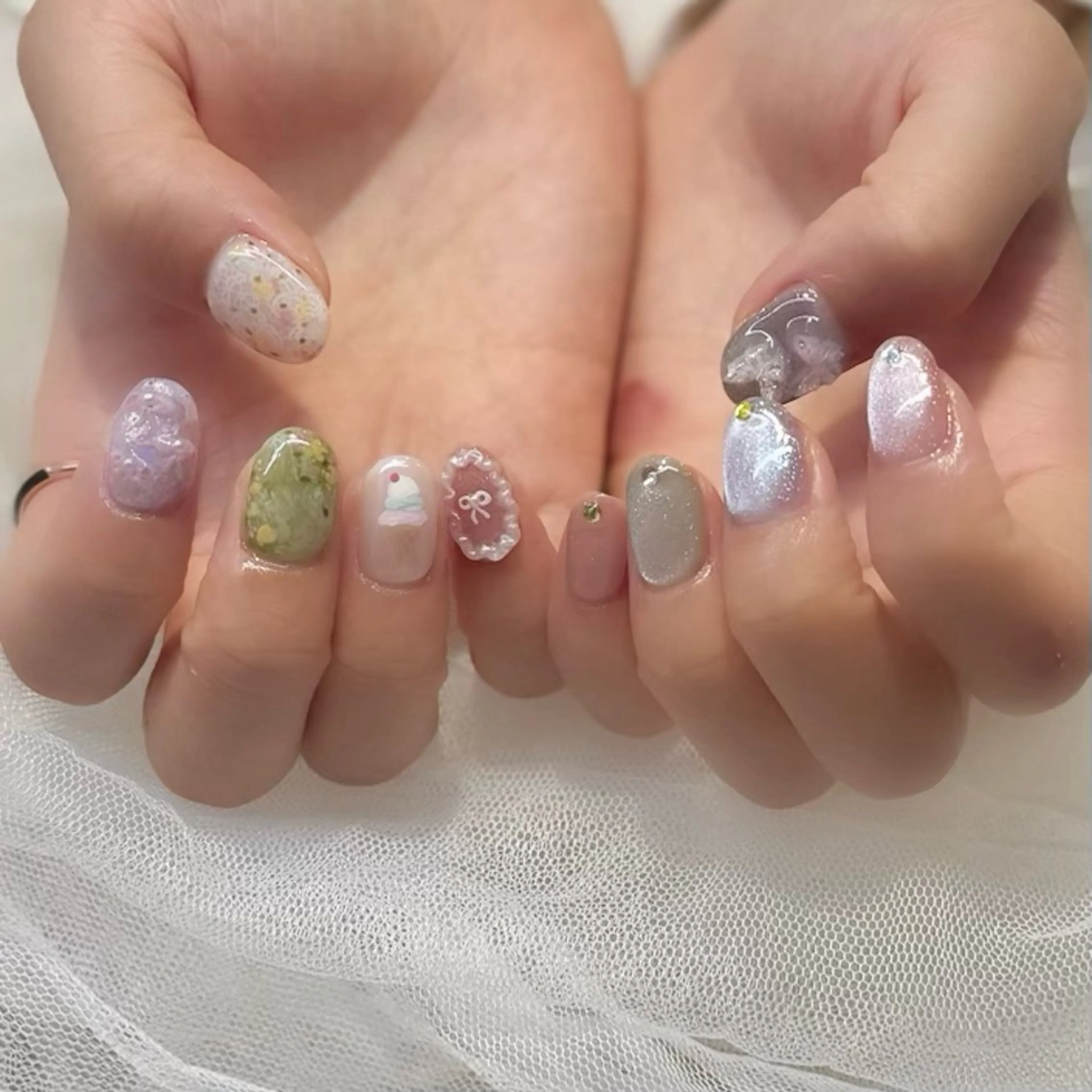 ネイル ハンドネイル 新井 ひなののネイルデザイン