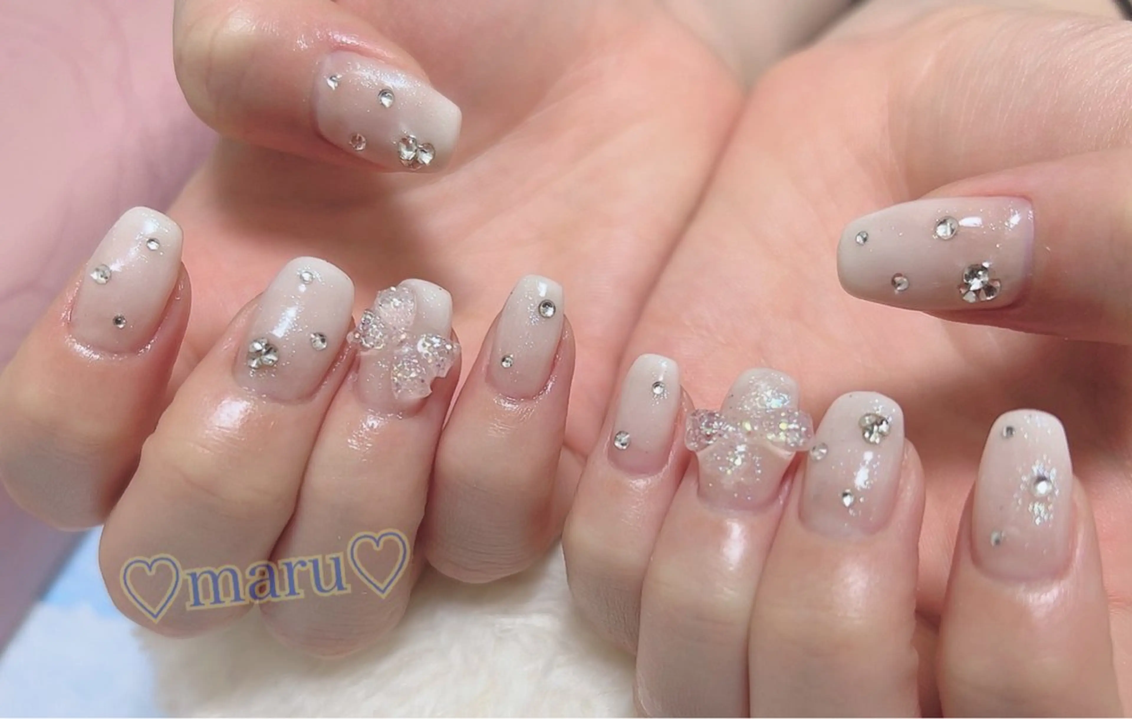 ネイル 持ち込み リボン ハンドネイル フットネイル まるみ ♡のネイルデザイン