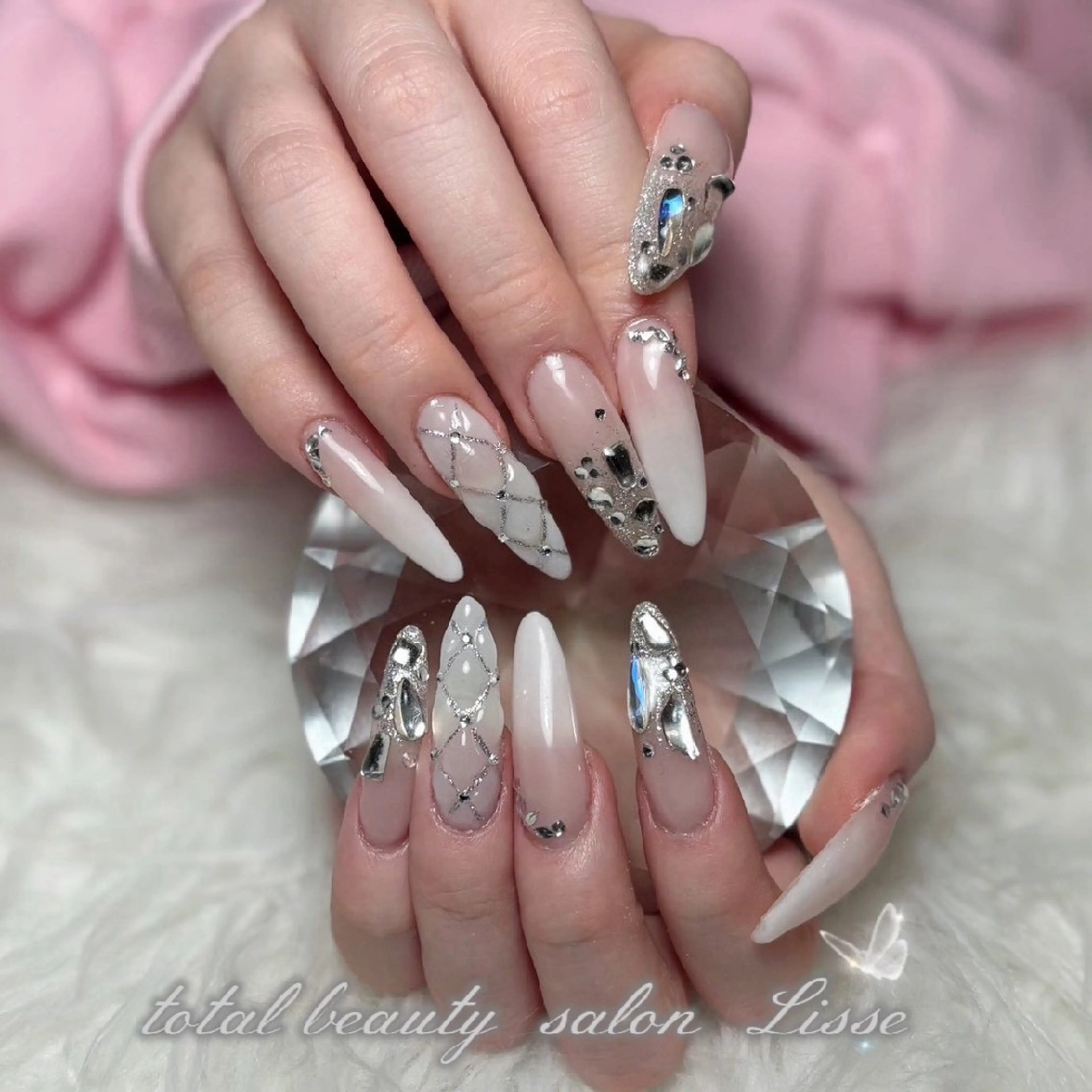 ネイル ハンドネイル totalbeautysalonLisse所属・Lisse ネイル/ 脱毛/アイブロウのネイルデザイン