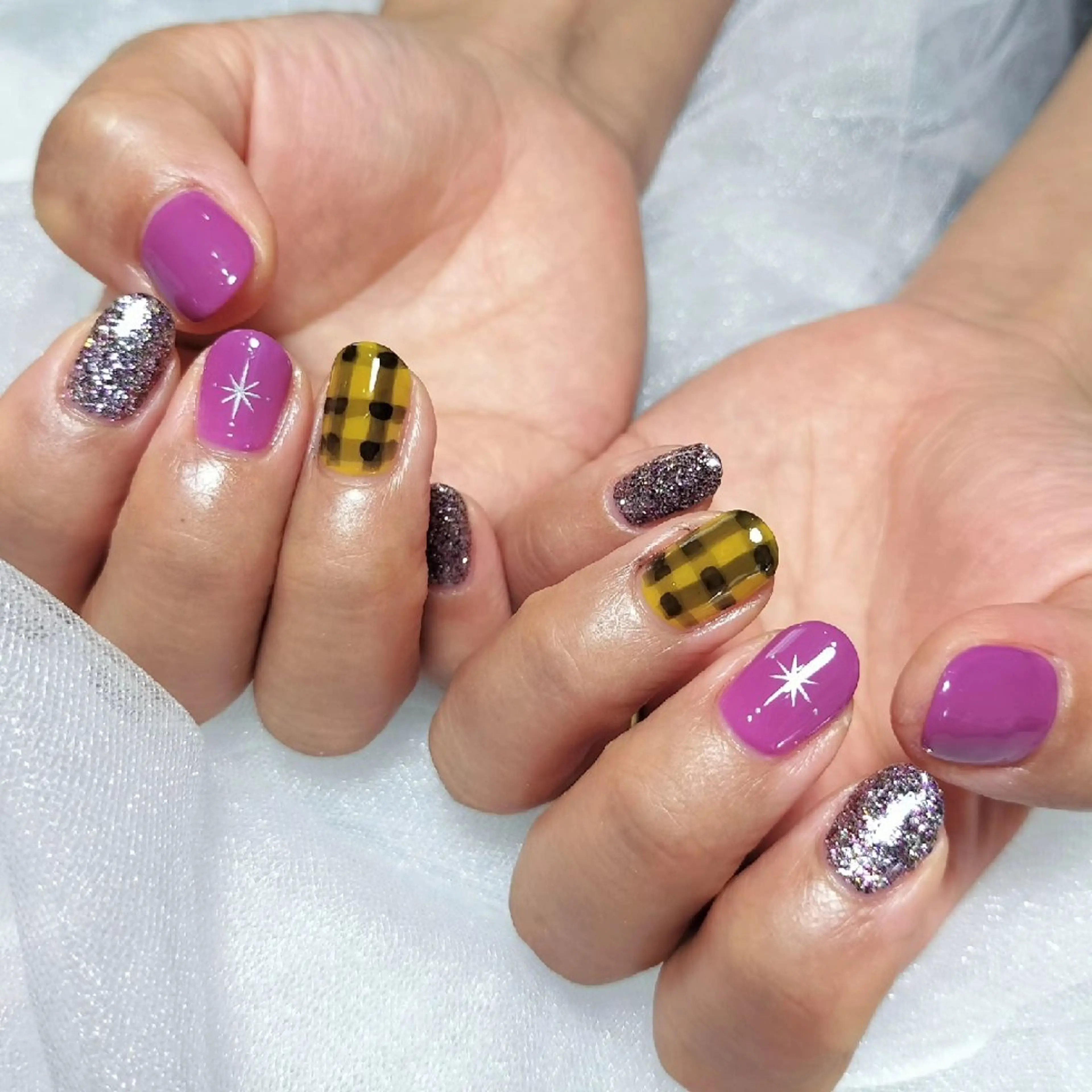 ネイル rokunana 佐野のネイルデザイン