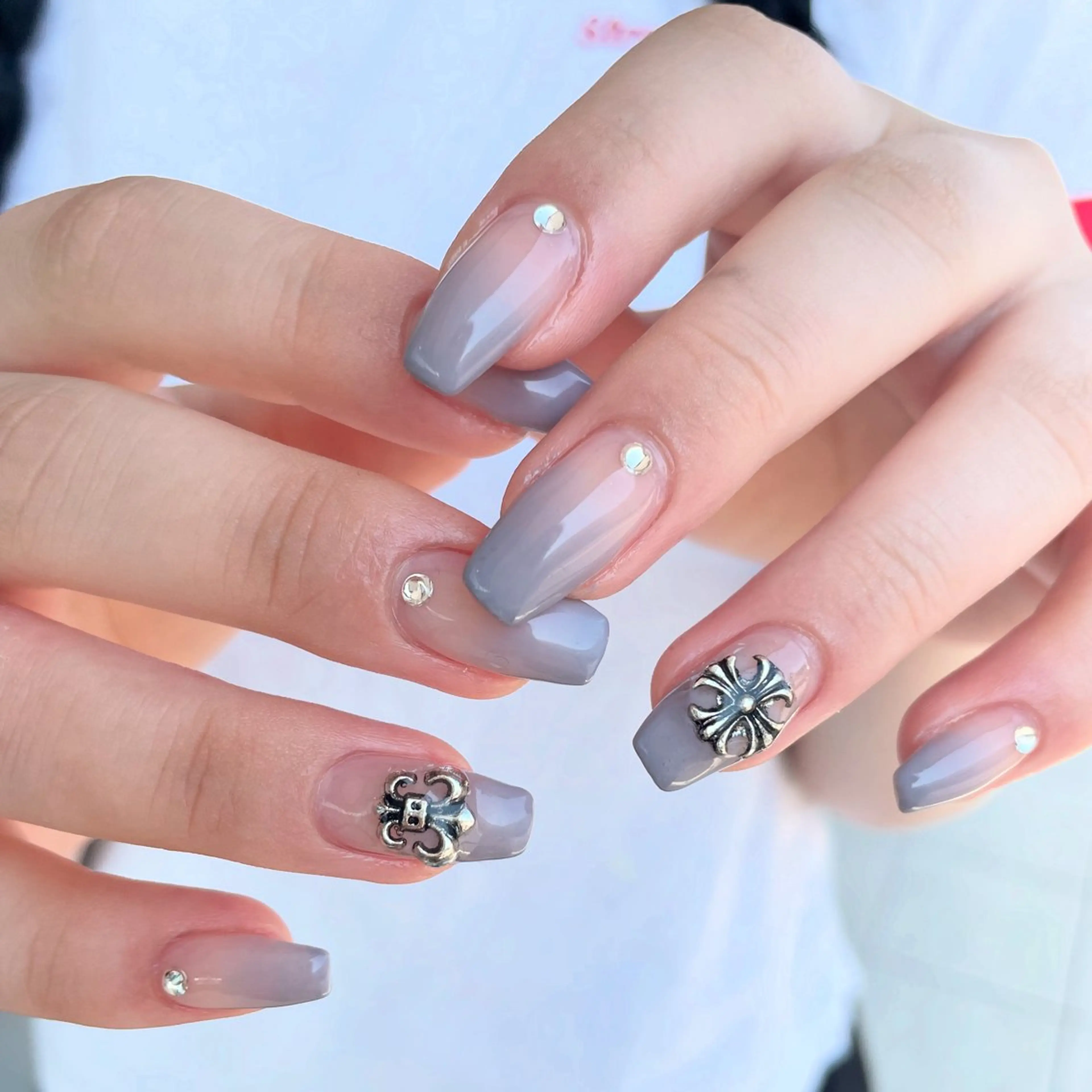 【オフあり】持ち込みデザイン🤍の写真