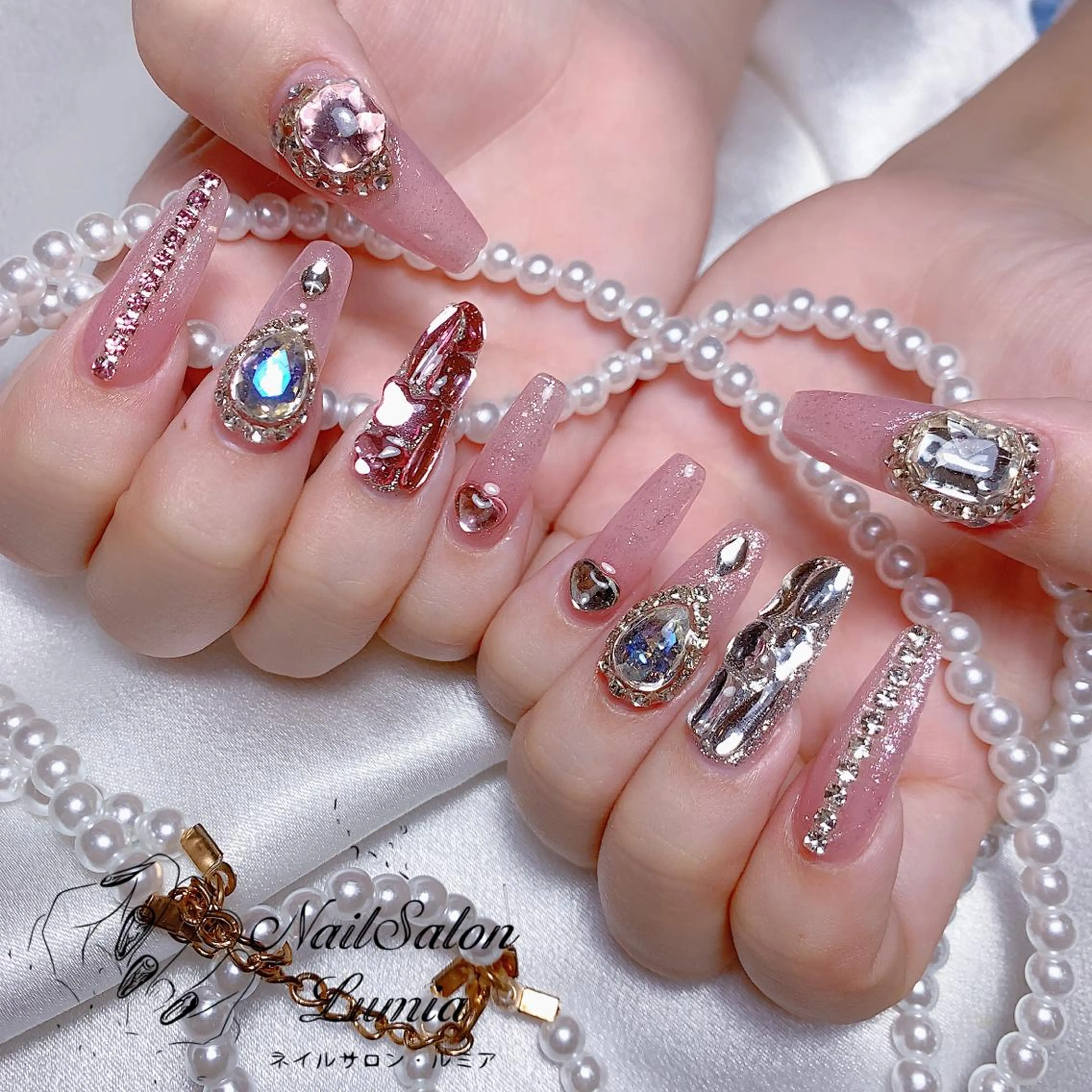 ネイル ハンドネイル ネイルサロン ルミア Lumia 店長のネイルデザイン