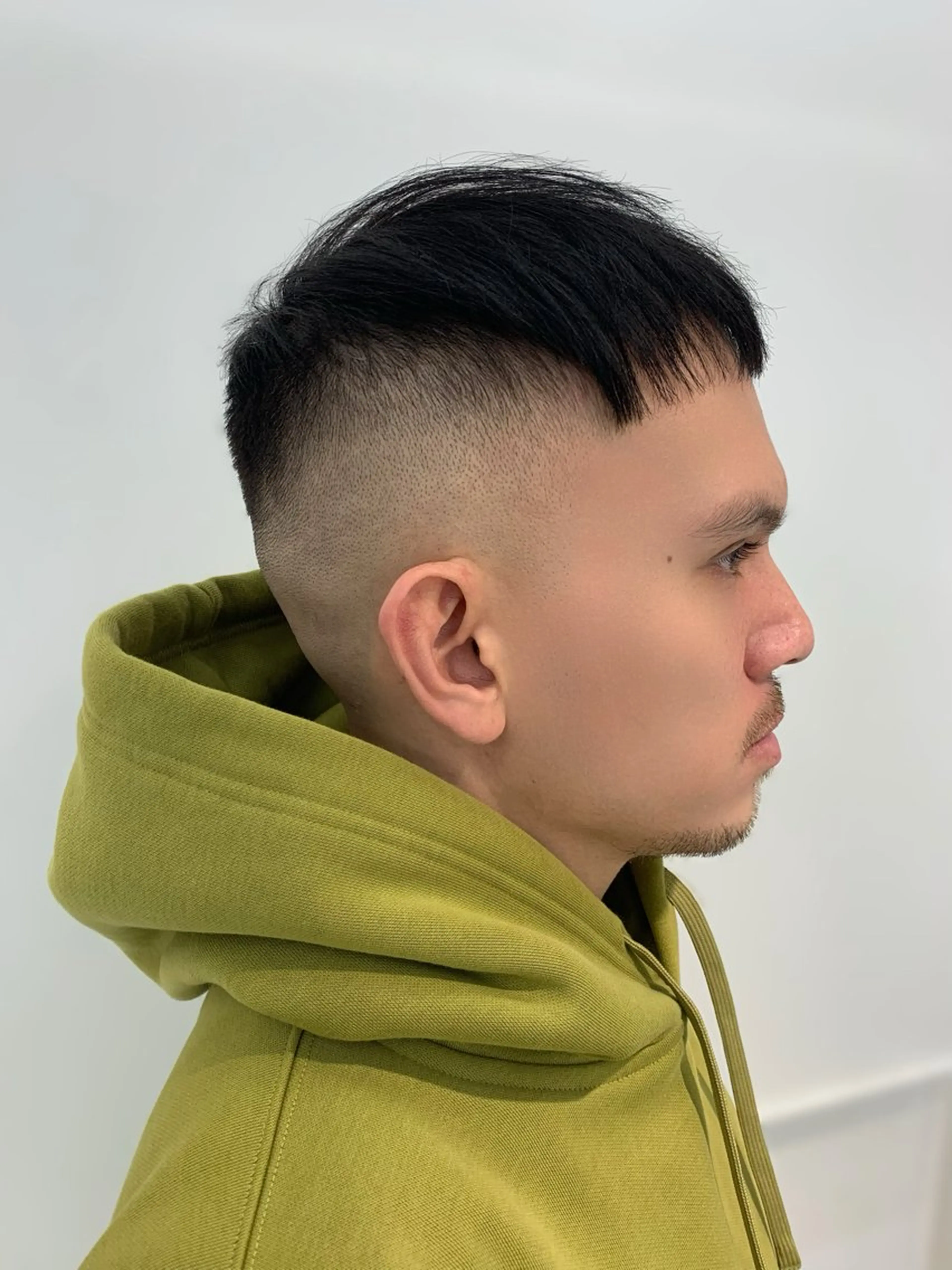 メンズ デザインヘア 小林裕史のヘアスタイル