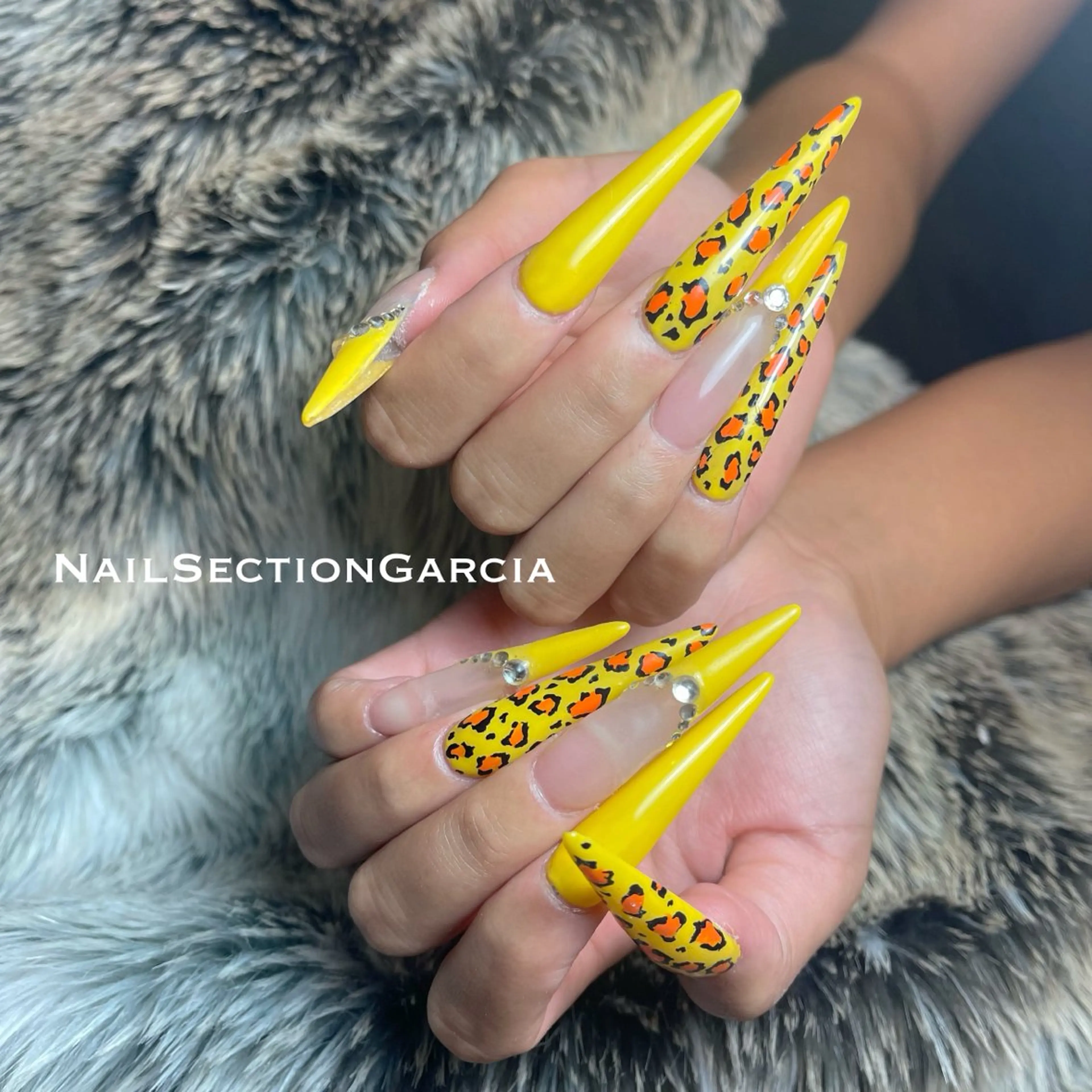 ネイル 長さ出し ハンドネイル Yamawaki by NSGのネイルデザイン