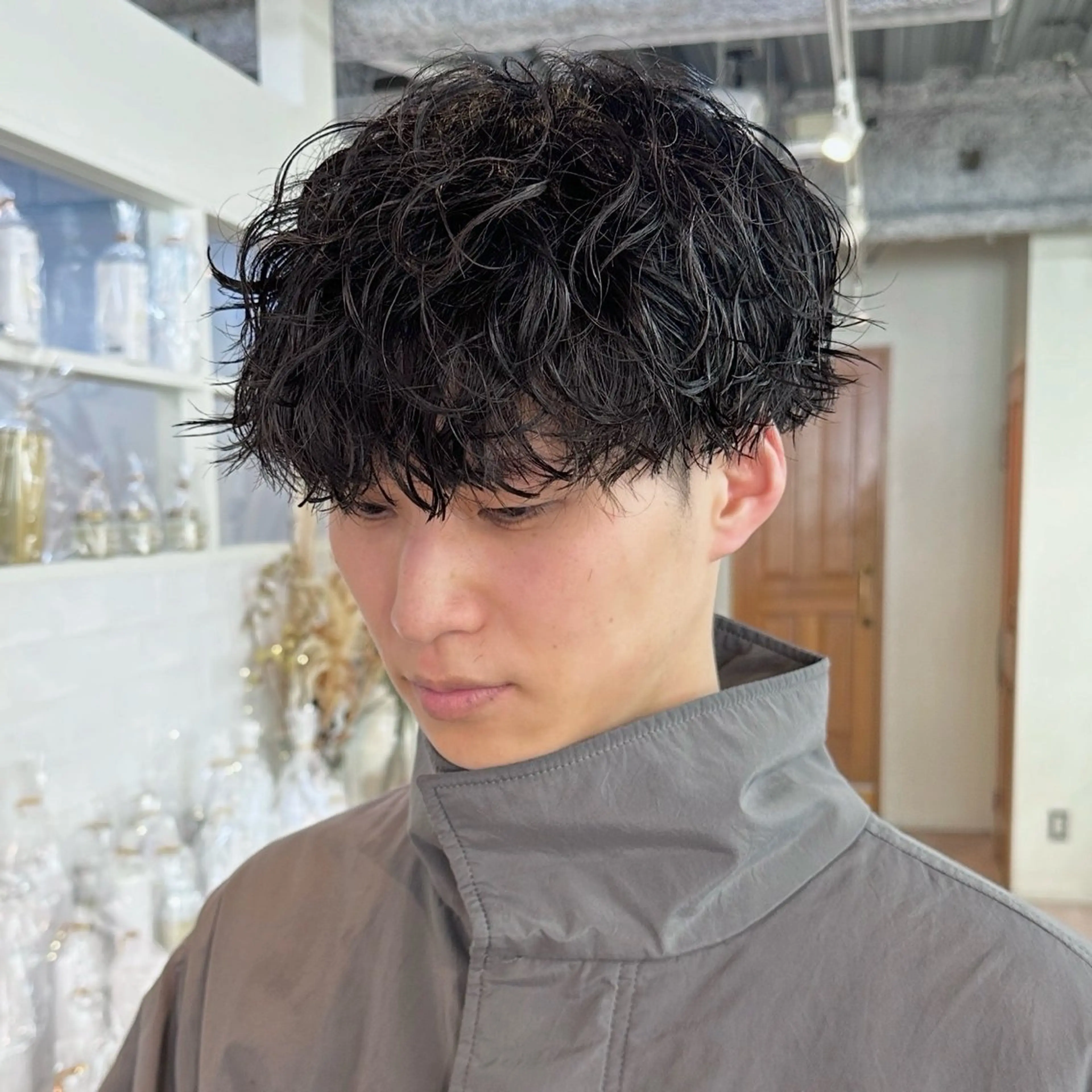 ショート パーマ メンズ メンズパーマ カット パーマ トリートメント JINKIメンズ特化 メンズカットパーマのヘアスタイル
