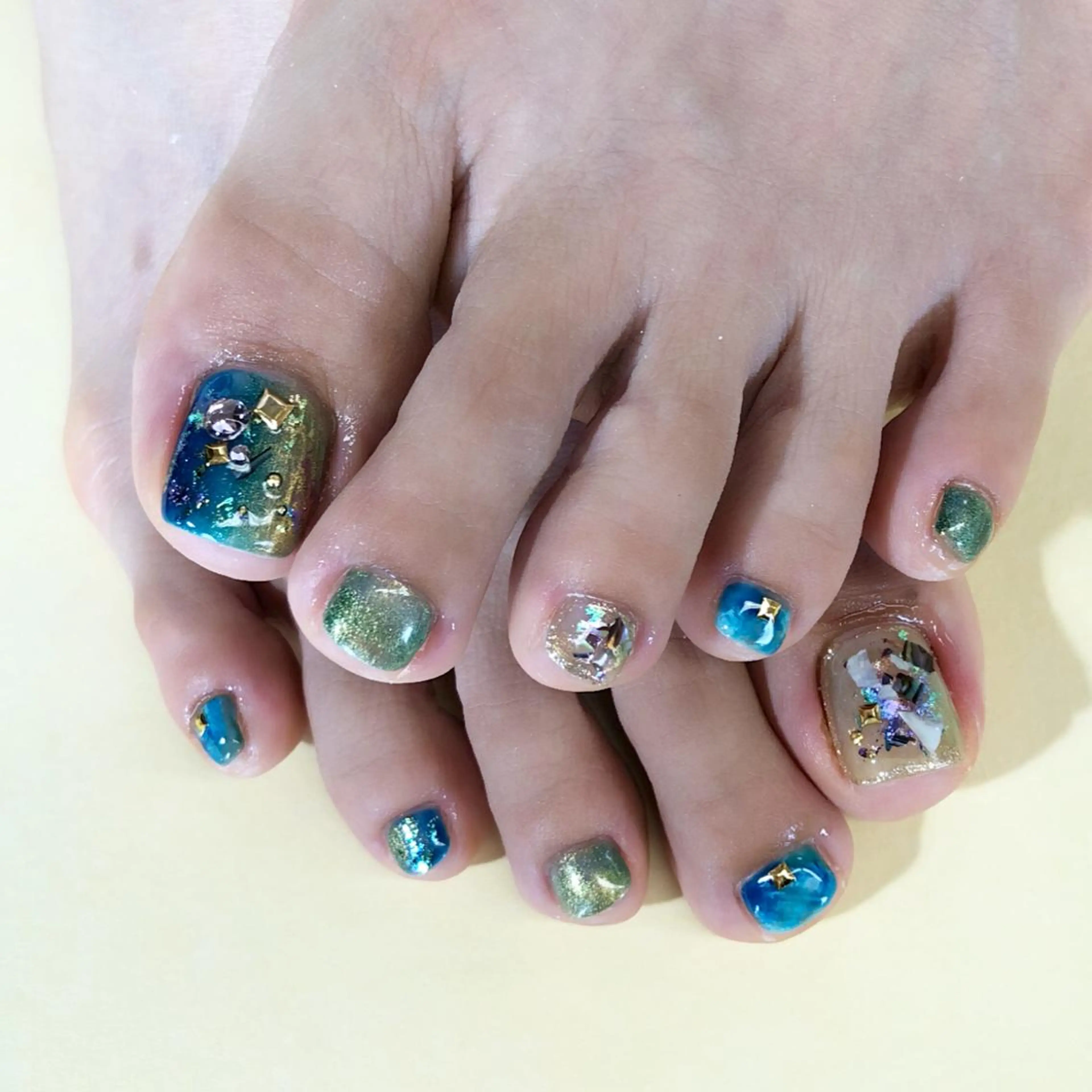 ネイル 小河 仁美のネイルデザイン