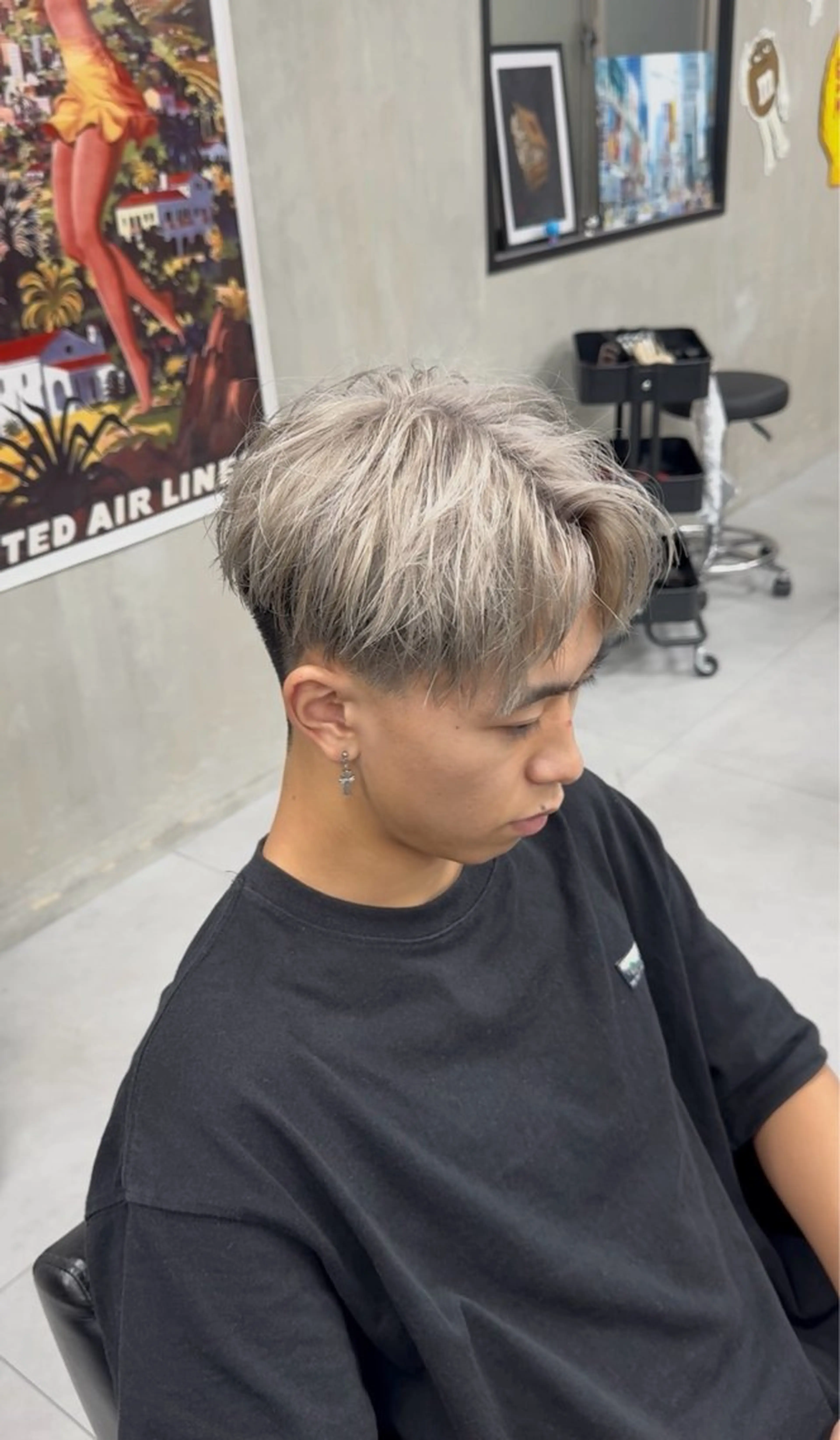 ミディアム カラー メンズ カット Buzzy 大畠　慎三郎のヘアスタイル