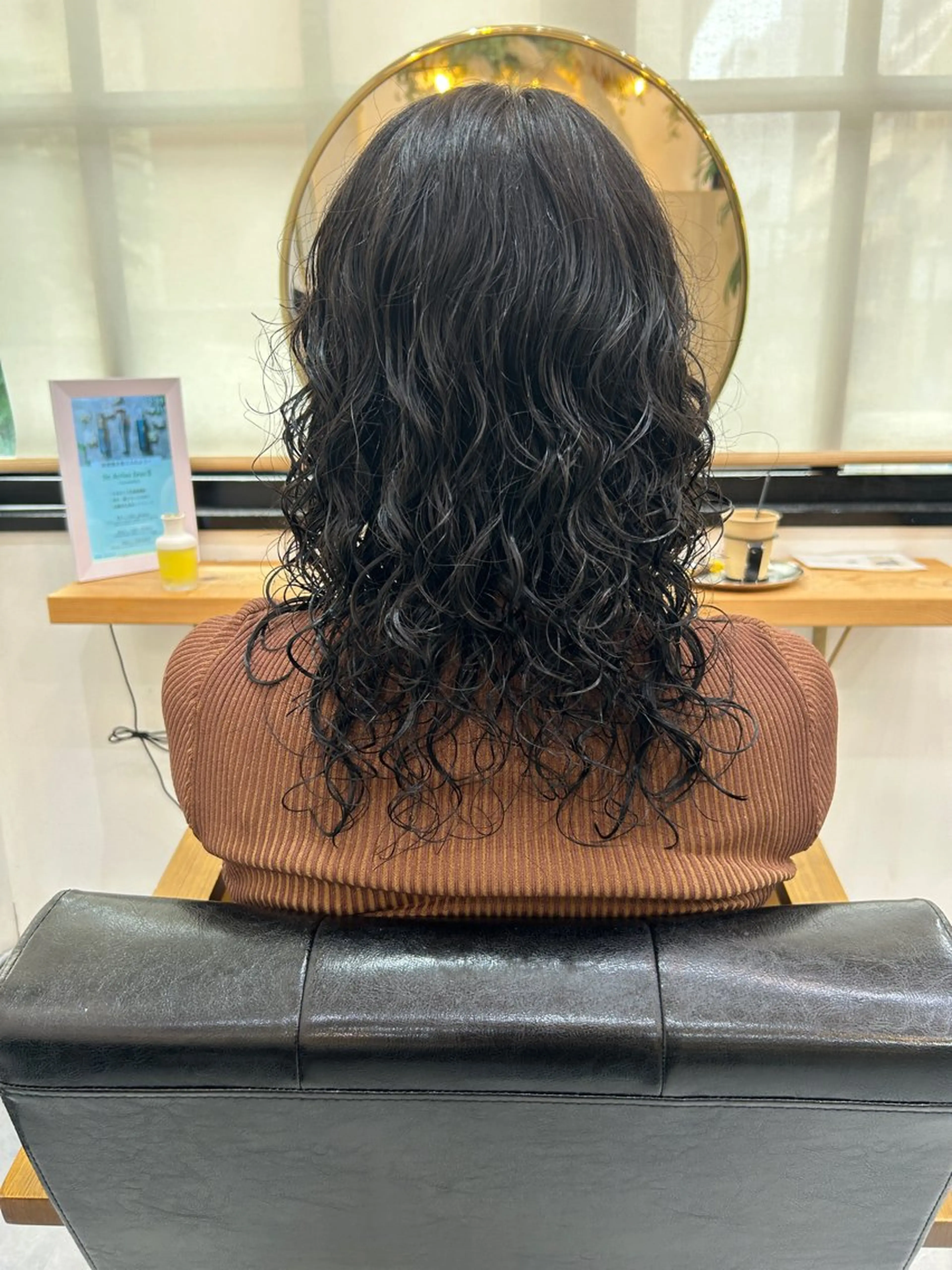 ミディアム カラー ヘアカラー トリートメント CARICIA 白木 由里加/新栄のヘアスタイル