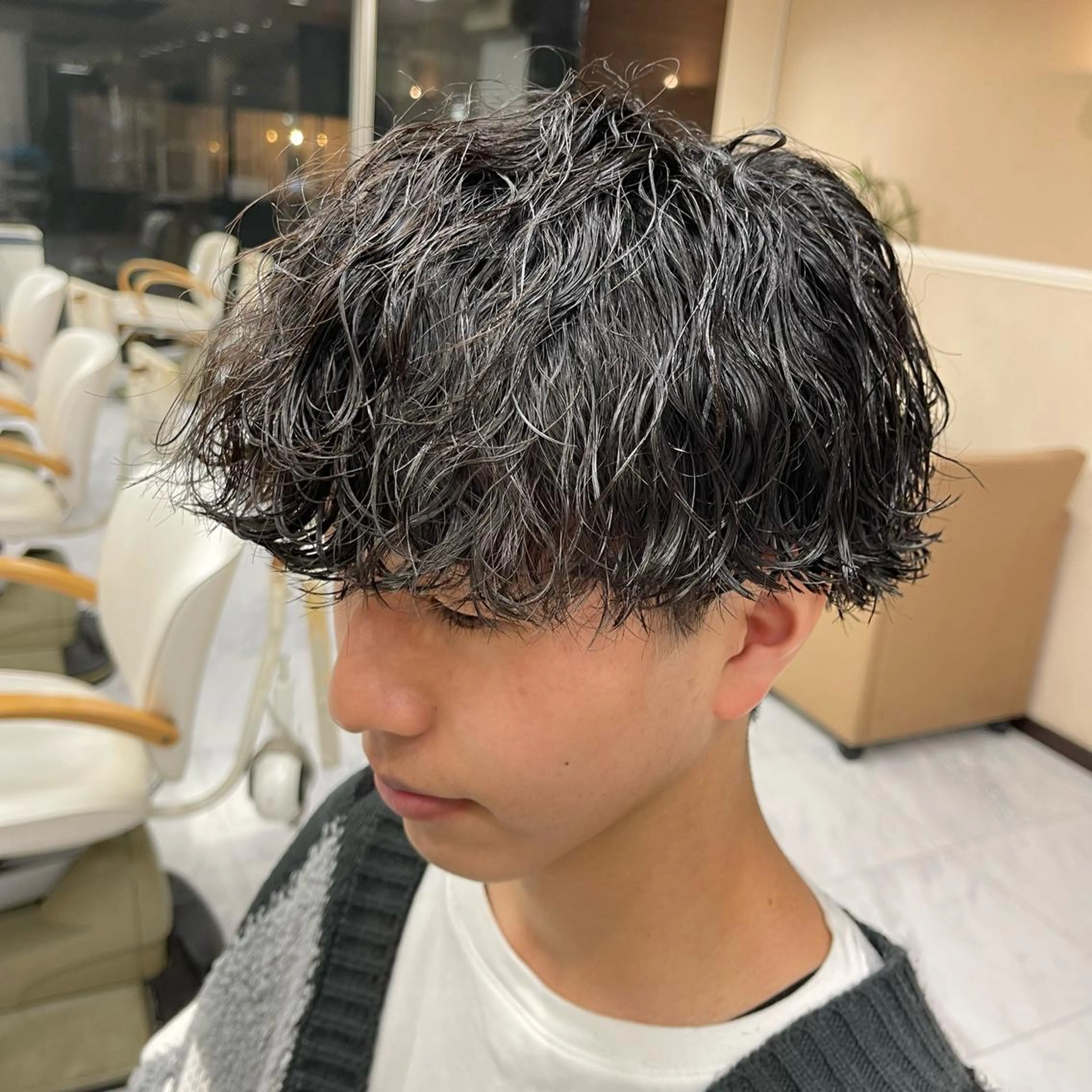 ショート メンズ メンズパーマ 波巻きパーマ カット パーマ トリートメント ✨メンズ支持率no1 野上✨のヘアスタイル