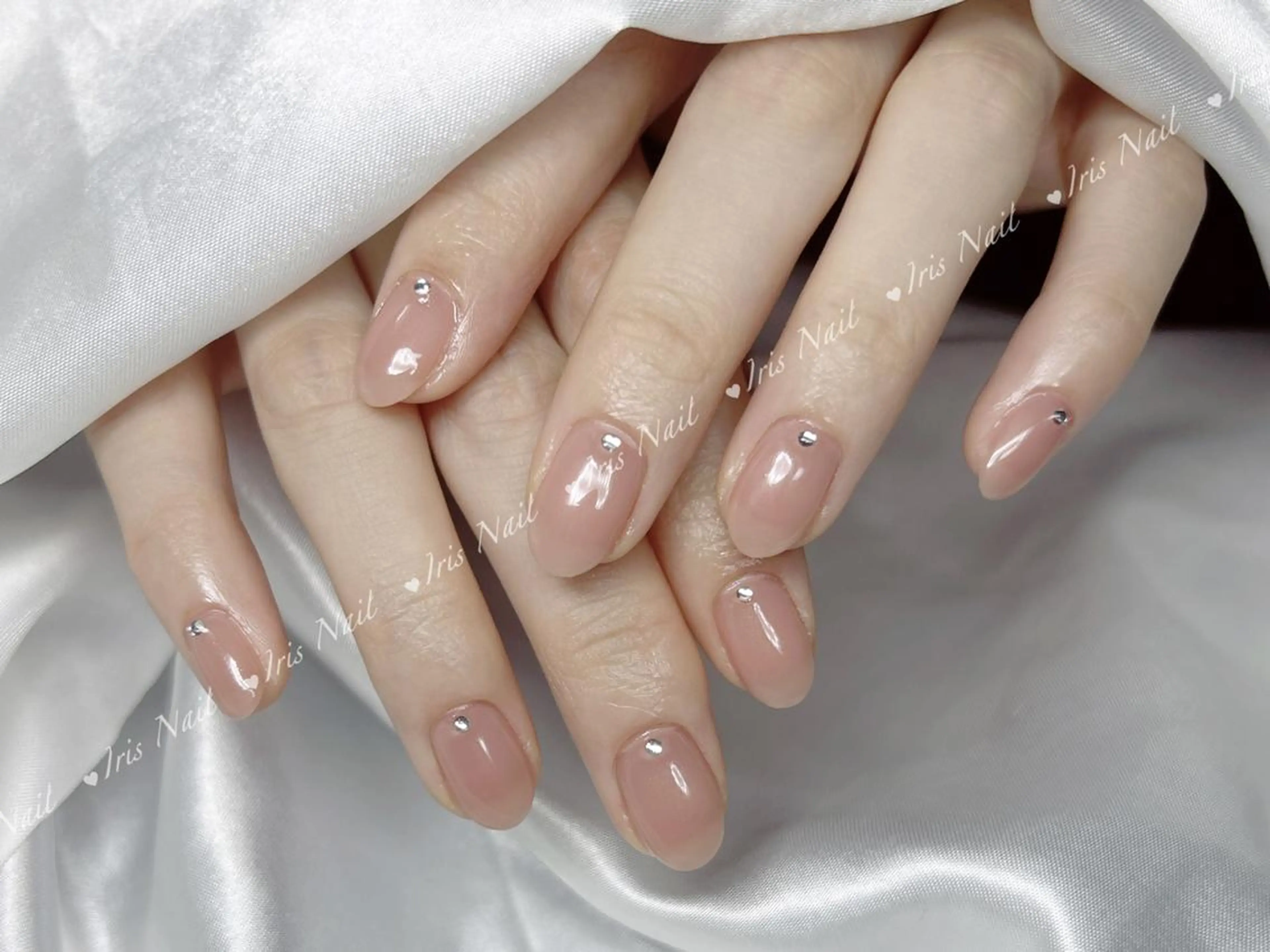 ネイル ストーンネイル ハンドネイル ハンドケア 大平 エリカのネイルデザイン