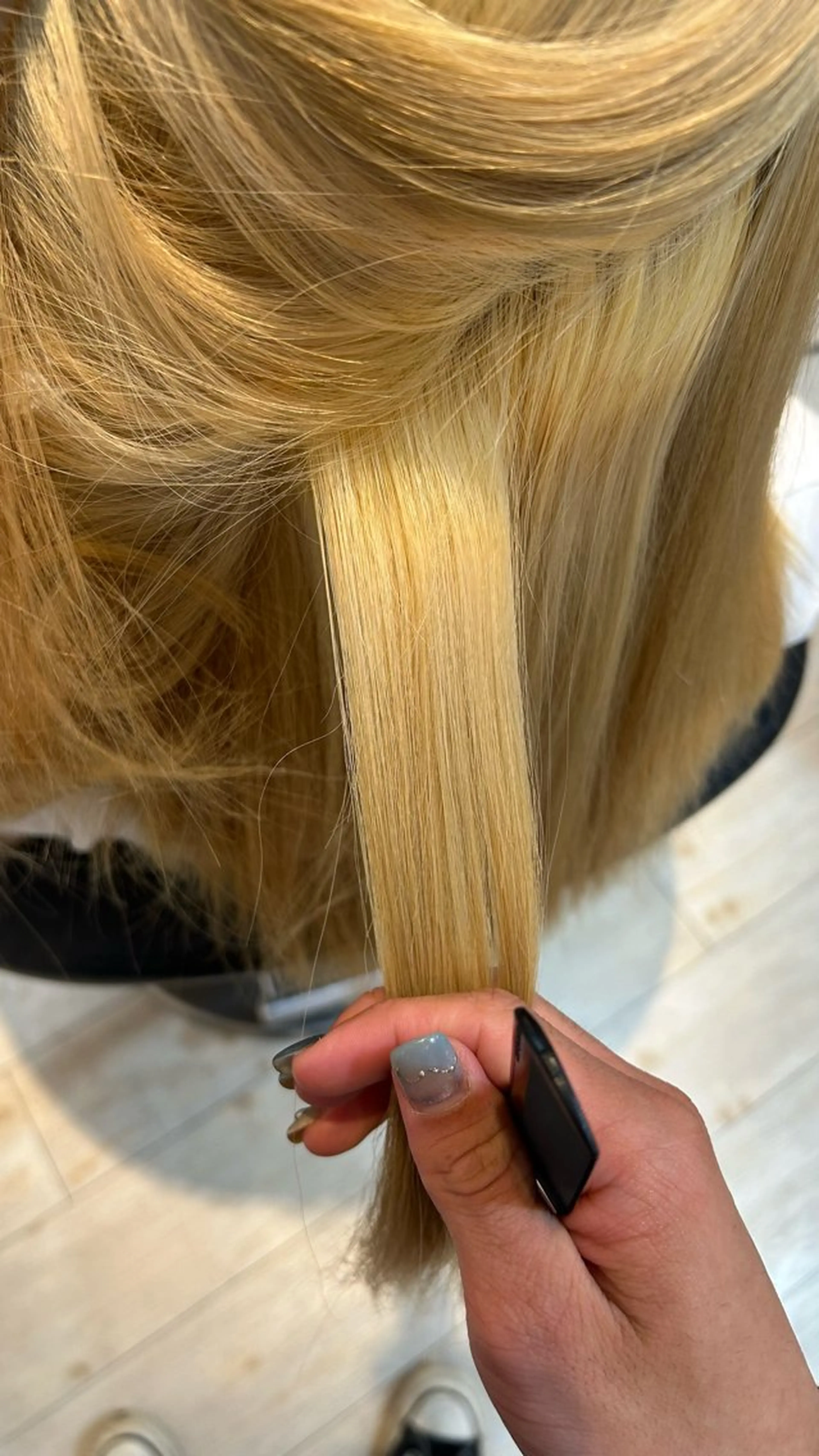 ミディアム カラー ブリーチ ヘアカラー トリートメント 有働由良／ハイトーン ／韓国メンズヘアのヘアスタイル