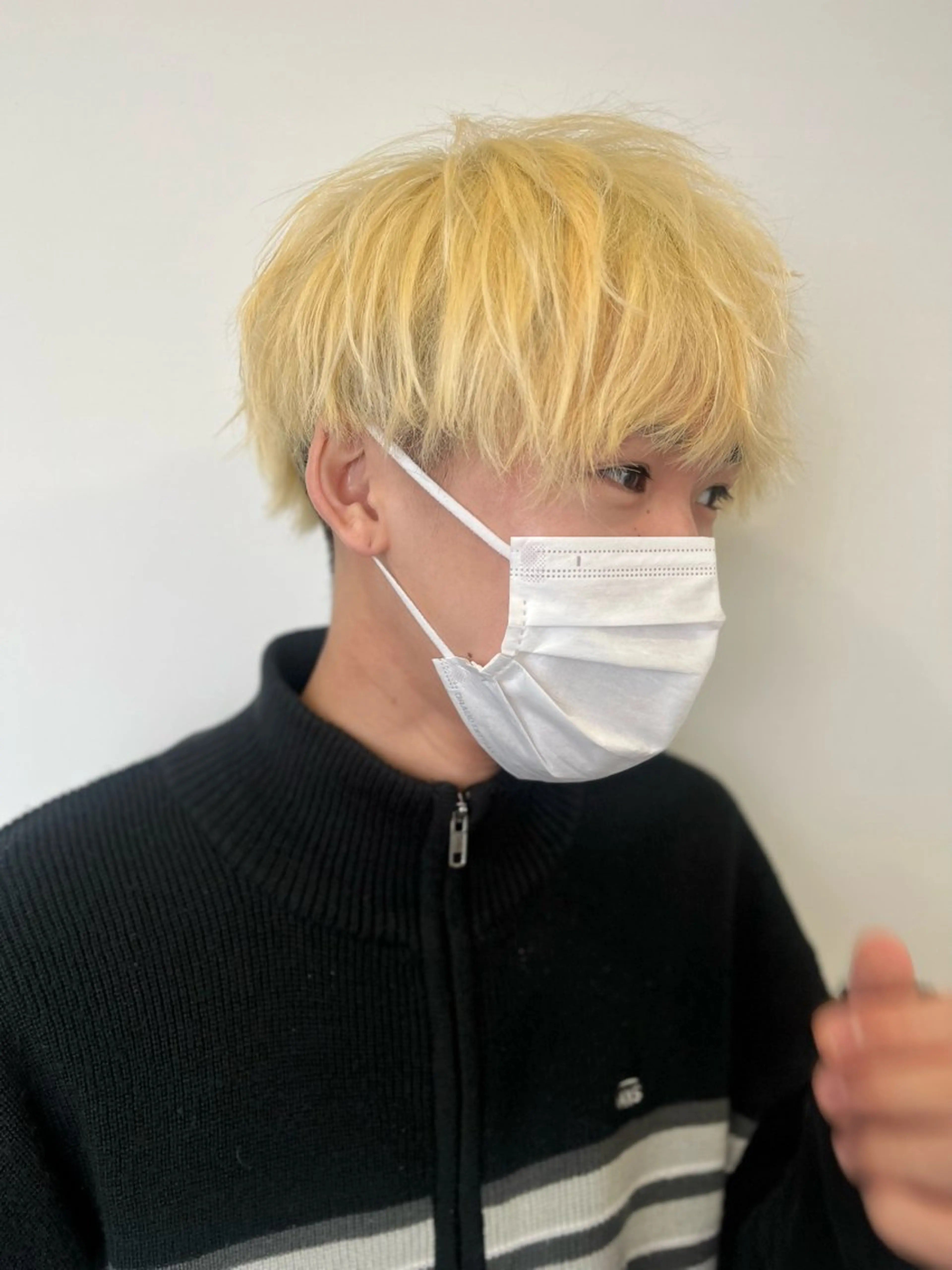 カラー メンズ メンズブリーチ ブリーチ 透明感カラー ダブルカラー 髪質改善 カット ヘアカラー トリートメント ヘッドスパ Go   Today シェアサロン　横浜店所属・【ただの天才 🎨】のヘアスタイル