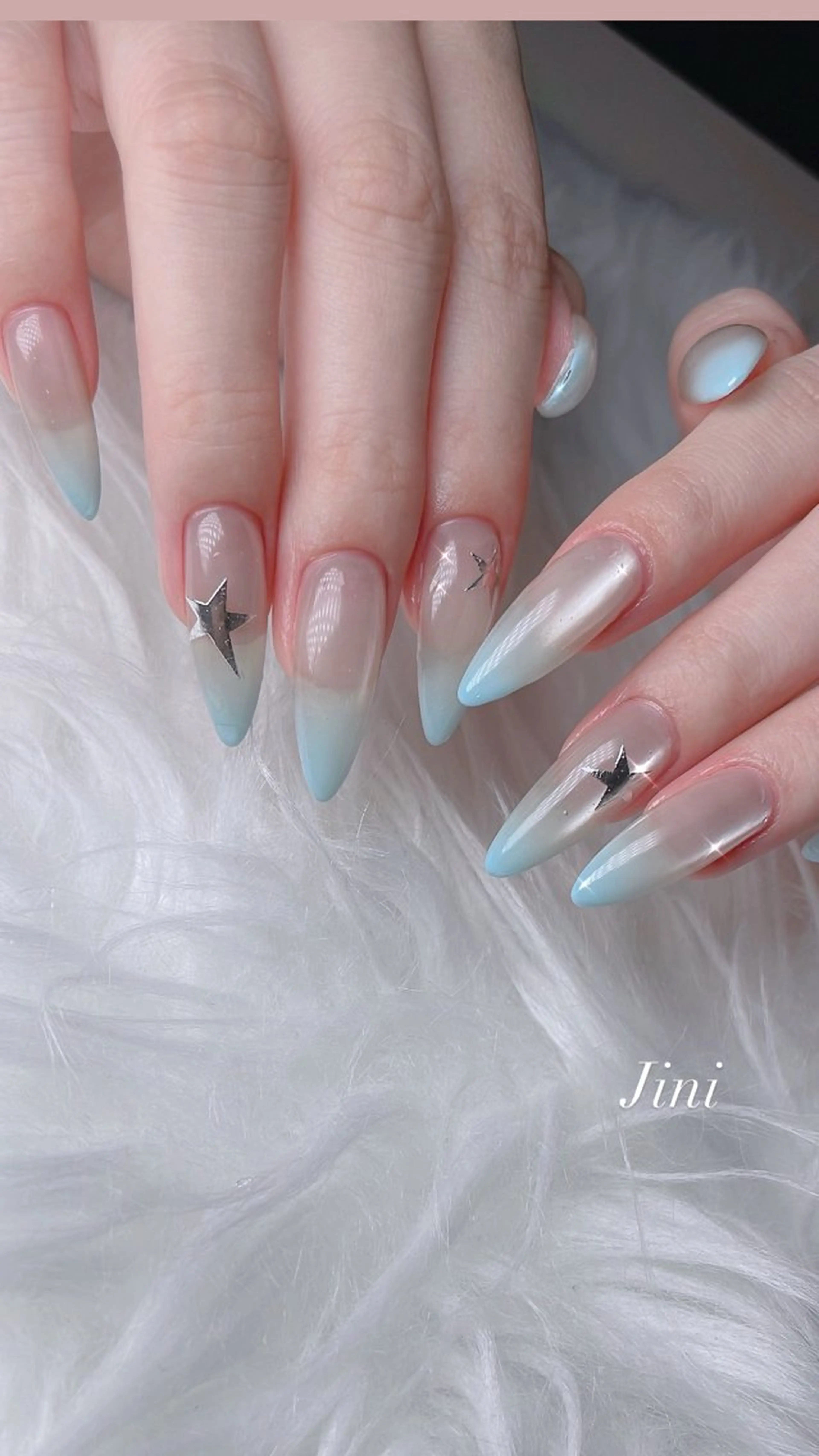 ネイル JINI NAIL所属・ジニ ネイルのネイルデザイン