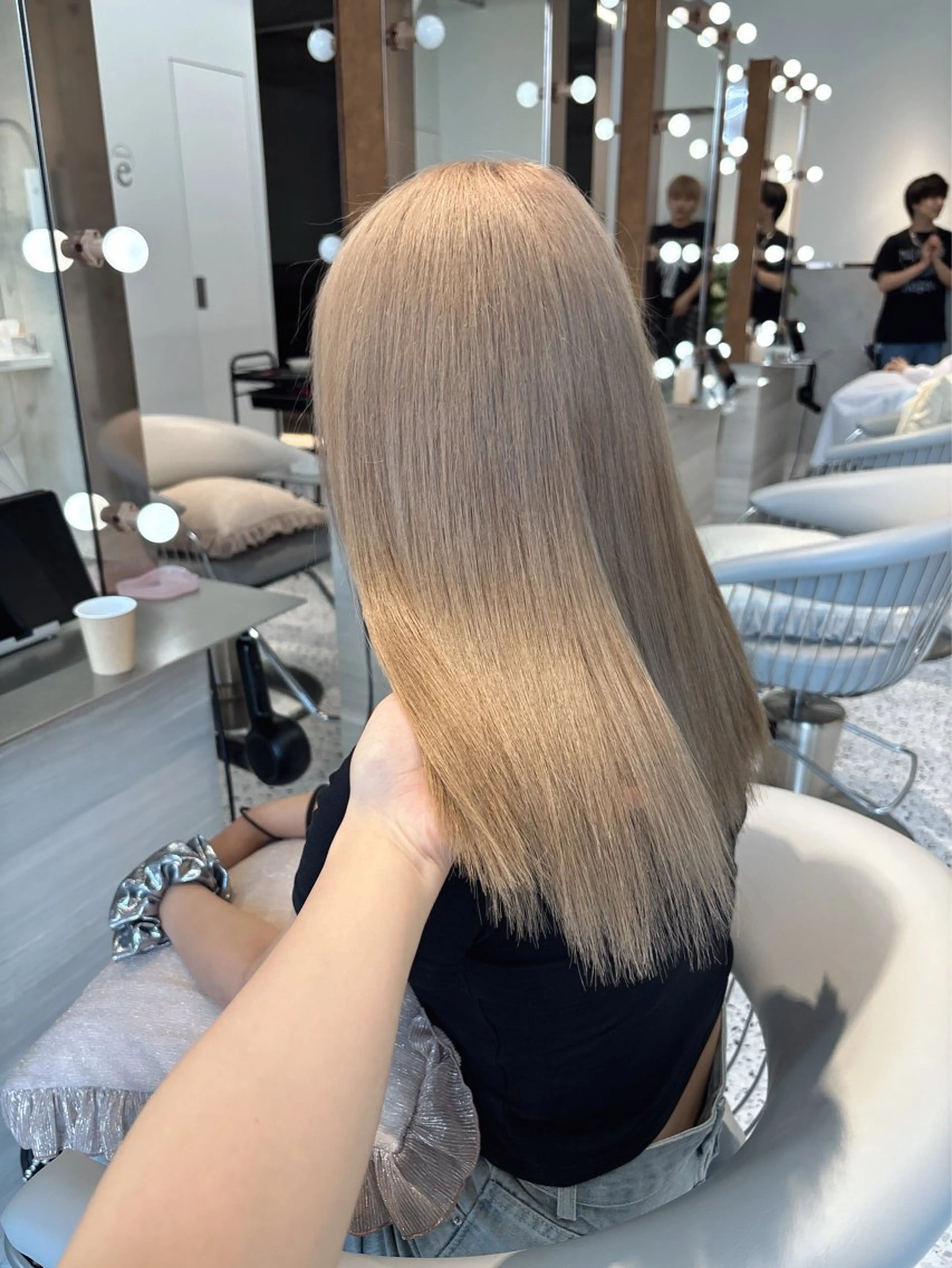 ミディアム カラー ブリーチ ボブ 韓国風ヘア レイヤーカット トリートメント ヘアカラー rina／ベージュ ワンホン/韓国ヘアのヘアスタイル