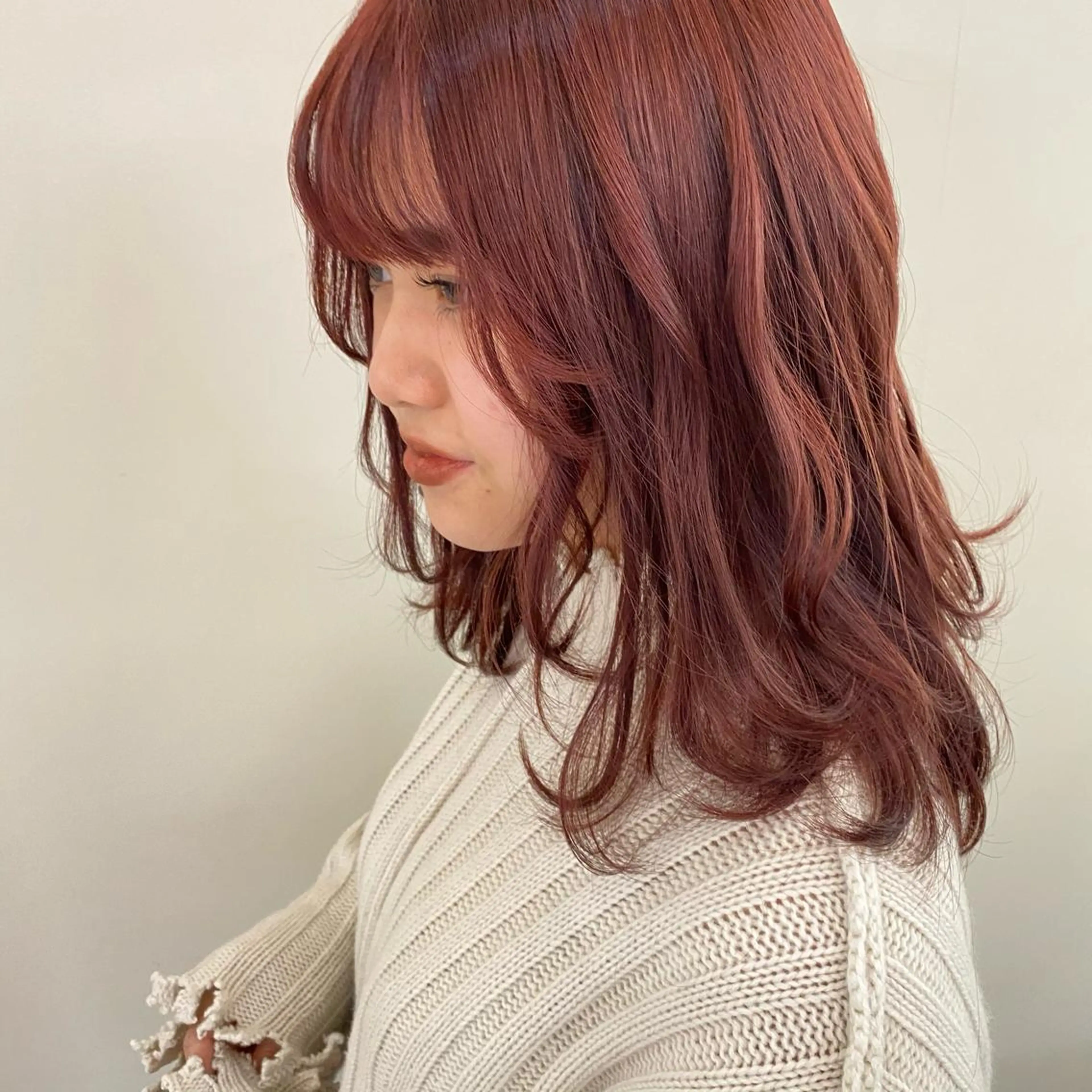 セミロング ヘアカラー エクステ ハイトーン 💭黒崎ハルカのヘアスタイル