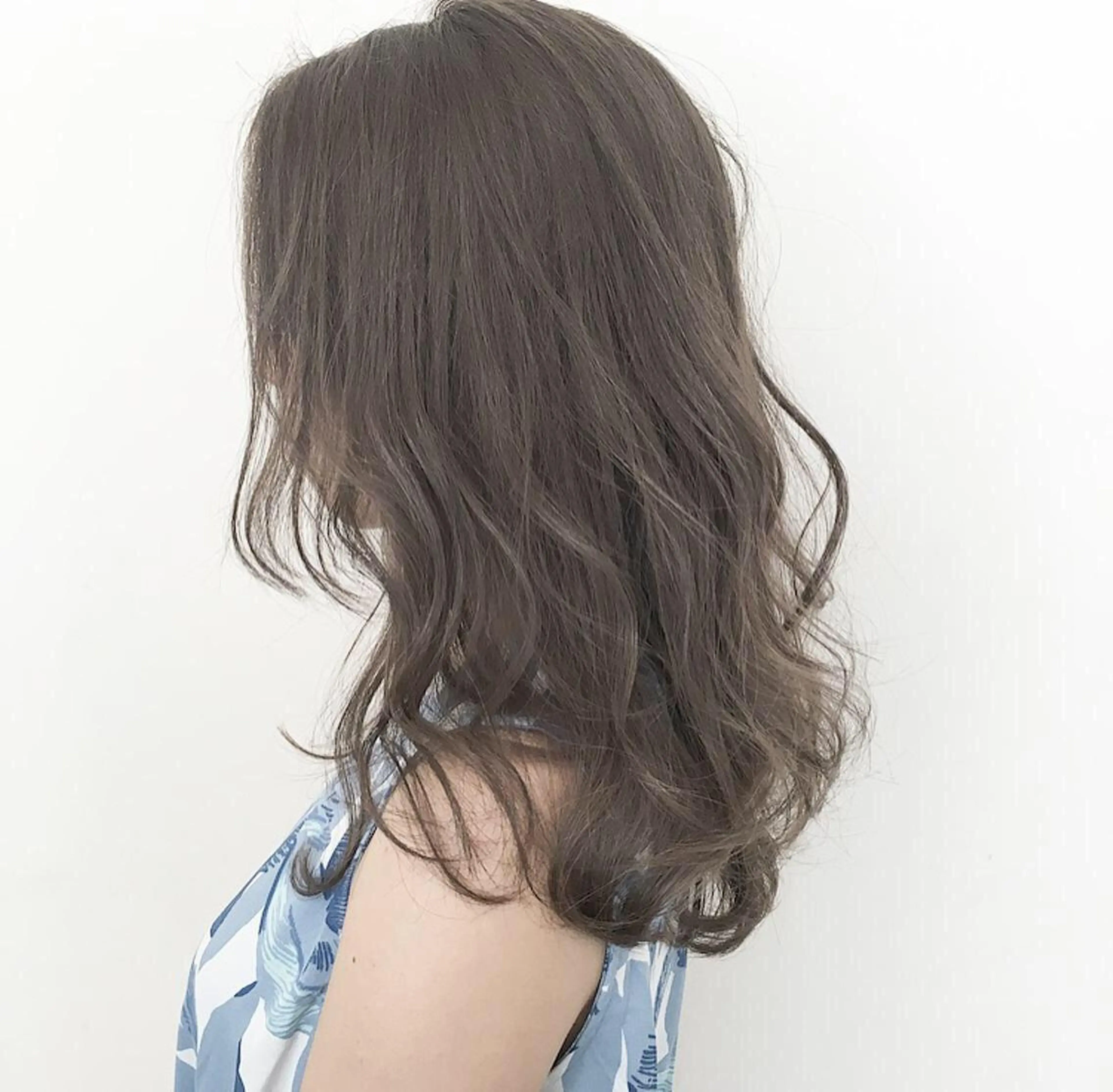 セミロング カラー ブリーチ 韓国レイヤーカット★ 小林大樹のヘアスタイル