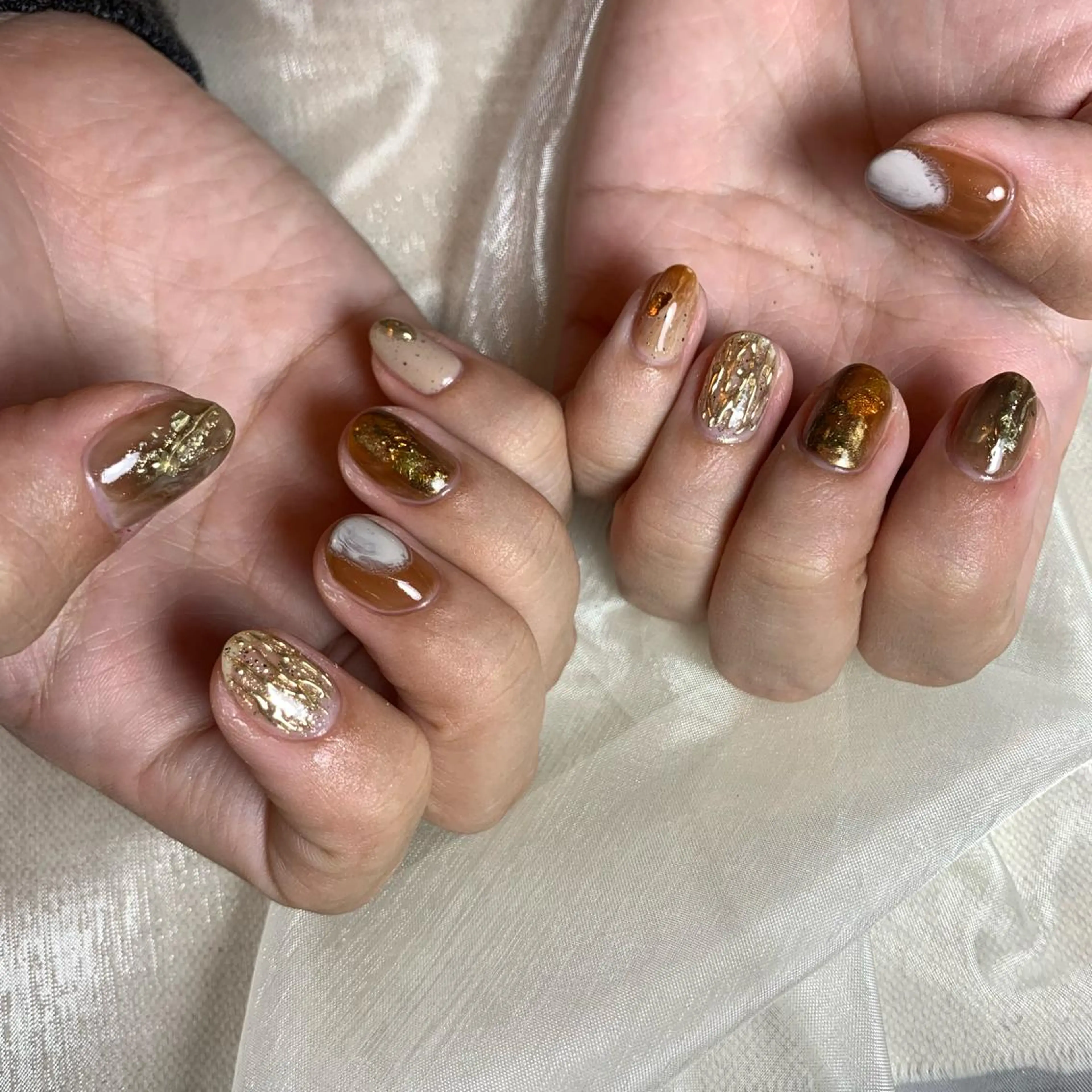 ネイル ハンドネイル repos~ルポ~所属・里見 麗のネイルデザイン