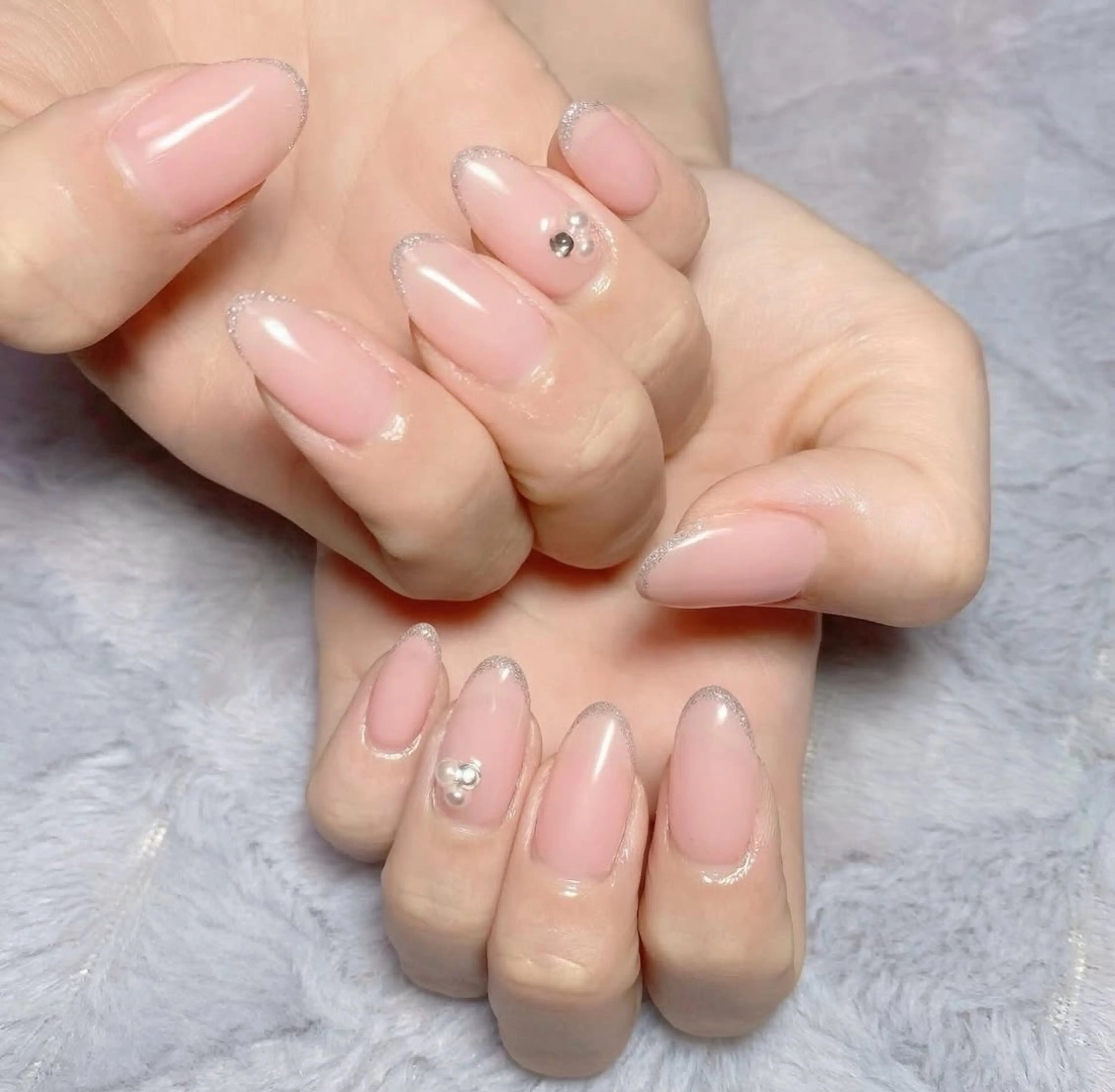ネイル フレンチネイル ハンドネイル B- nailのネイルデザイン