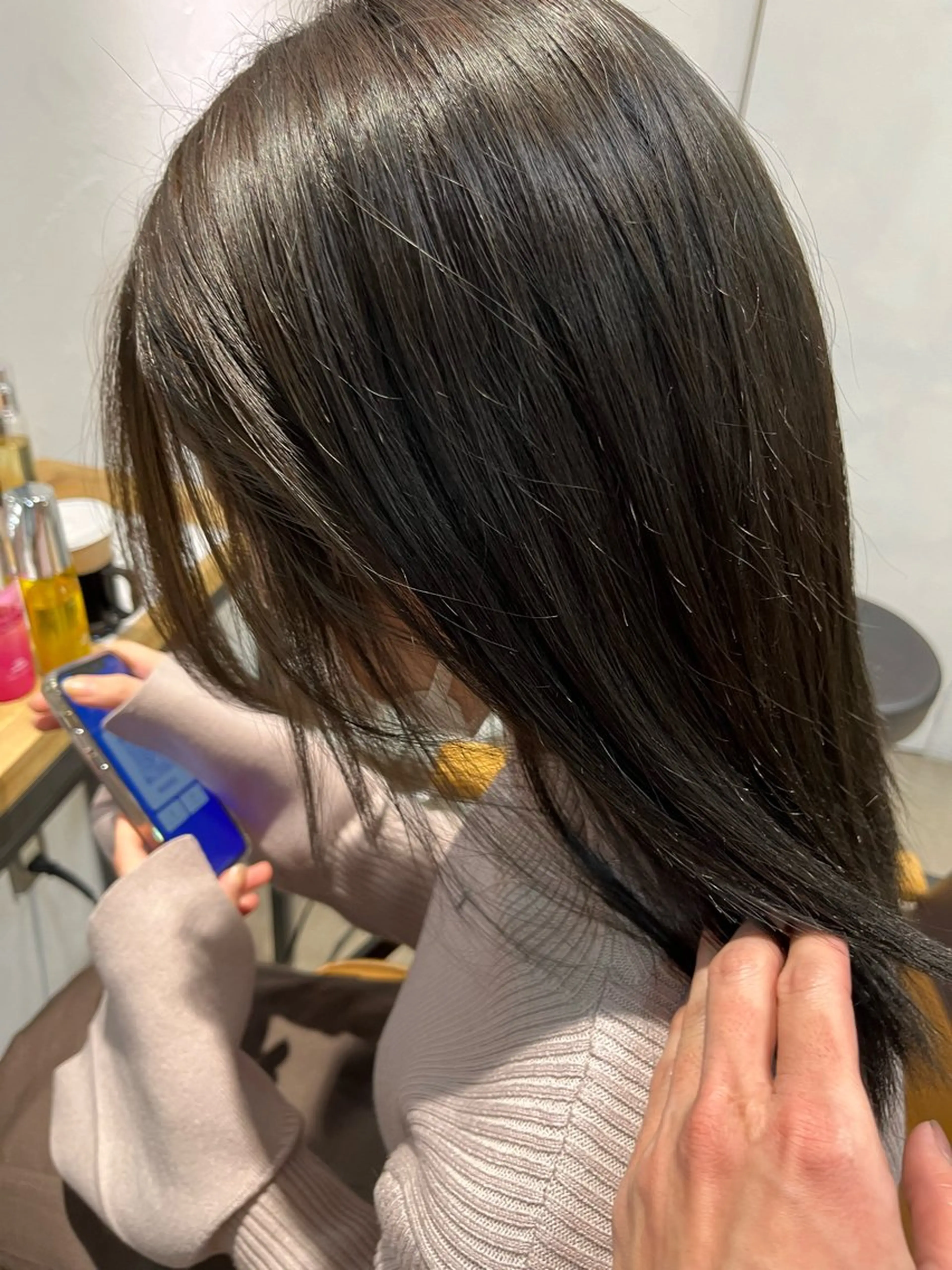 ミディアム カラー ナチュラルなヘア /ヨシダトモキのヘアスタイル