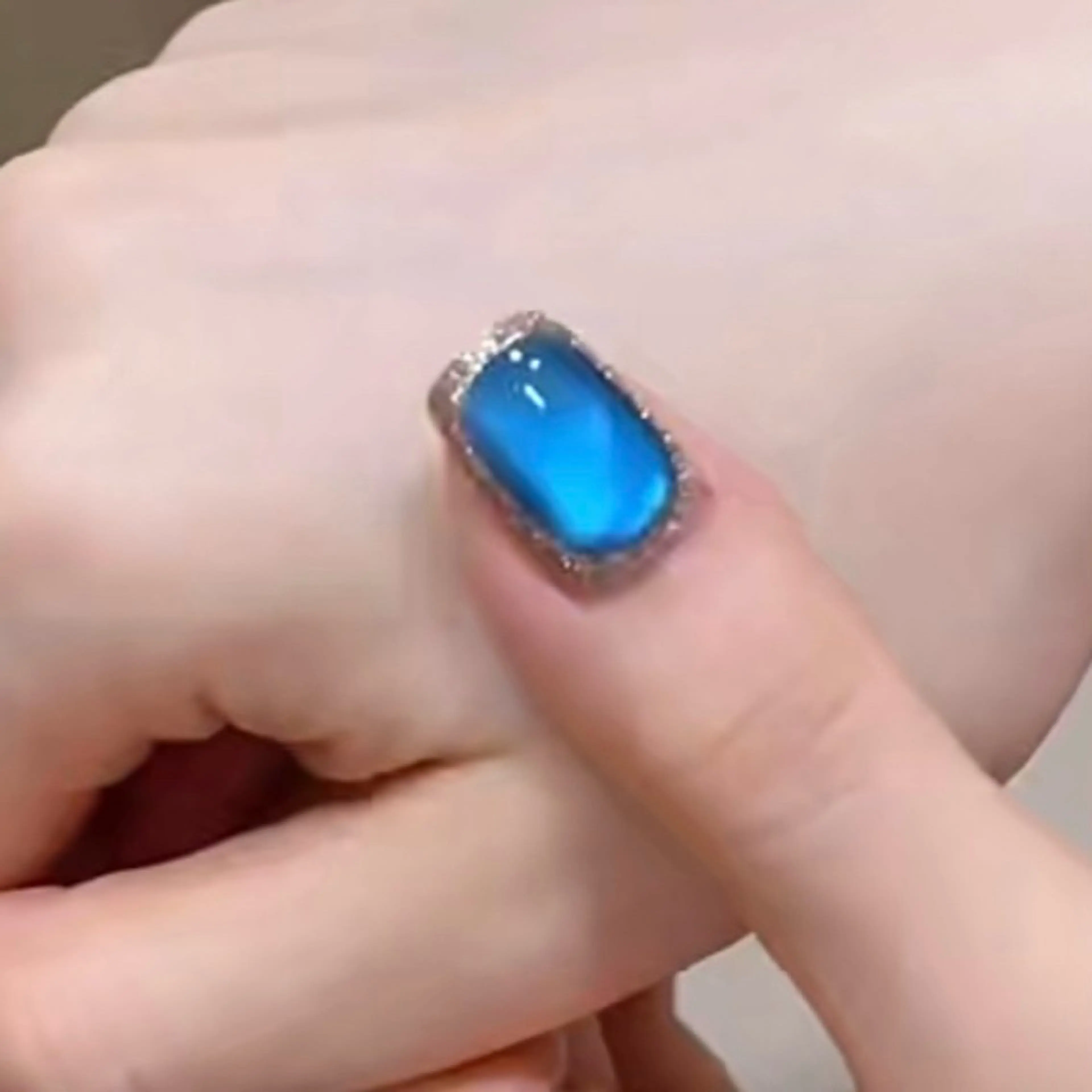 ネイル ハンドネイル Sun Nail サン ネイルサロンのネイルデザイン