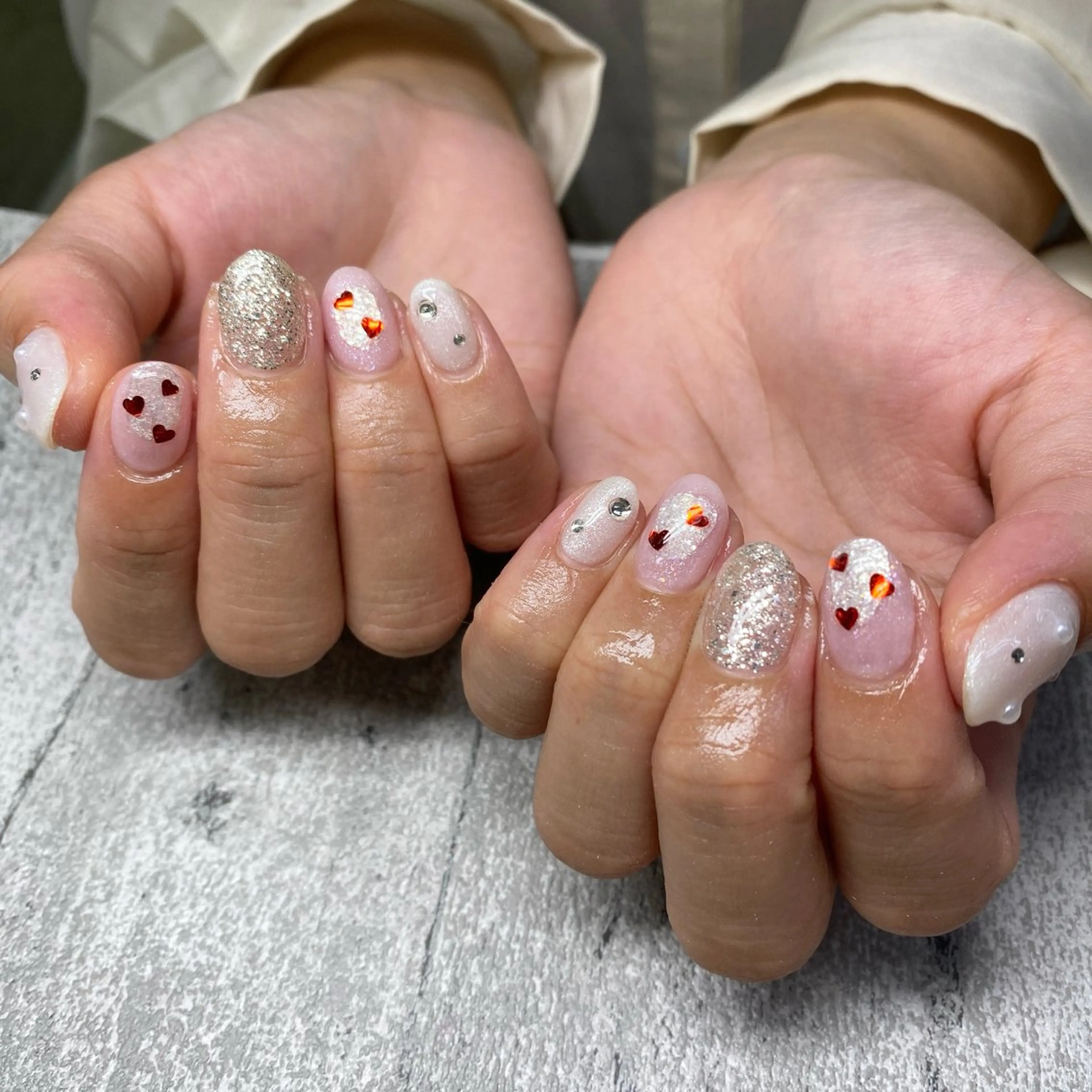 ネイル ハンドネイル Bianca🩶 TAMIYAのネイルデザイン