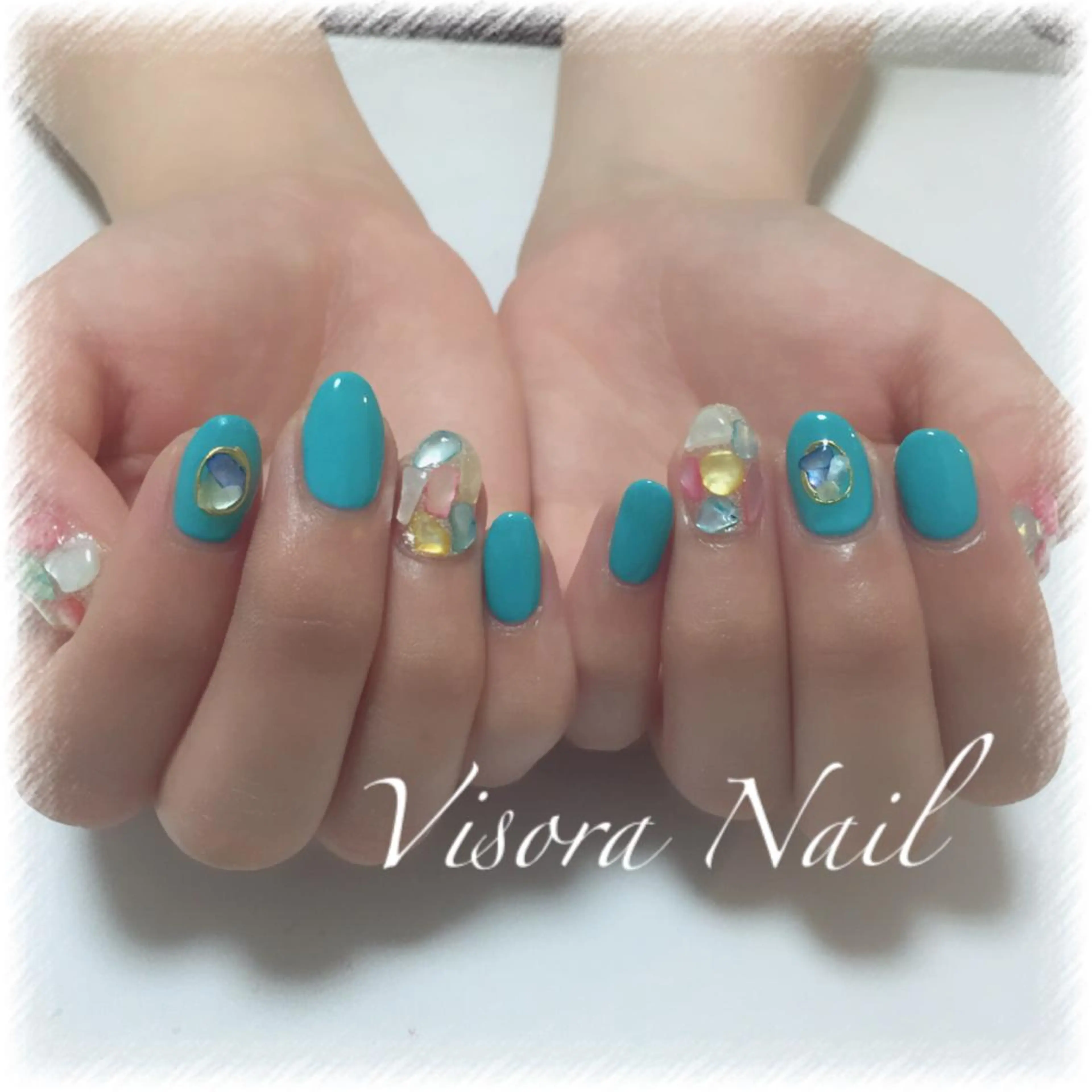 ネイル 美SORA ～ｳﾞｨｿﾗ～のネイルデザイン