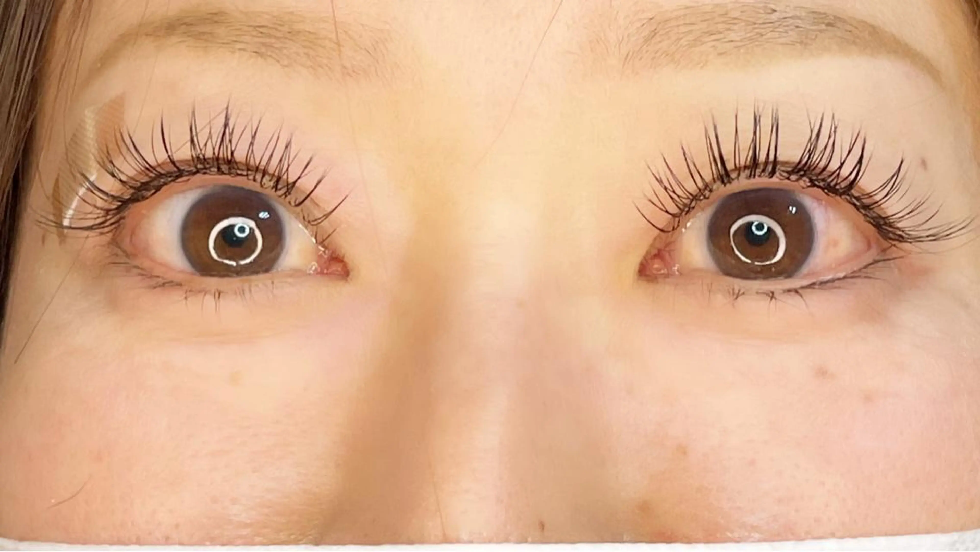 マツエク・マツパ 付け放題 フラットラッシュ ボリュームラッシュ マツエク salonde CHANELのマツエク・マツパデザイン