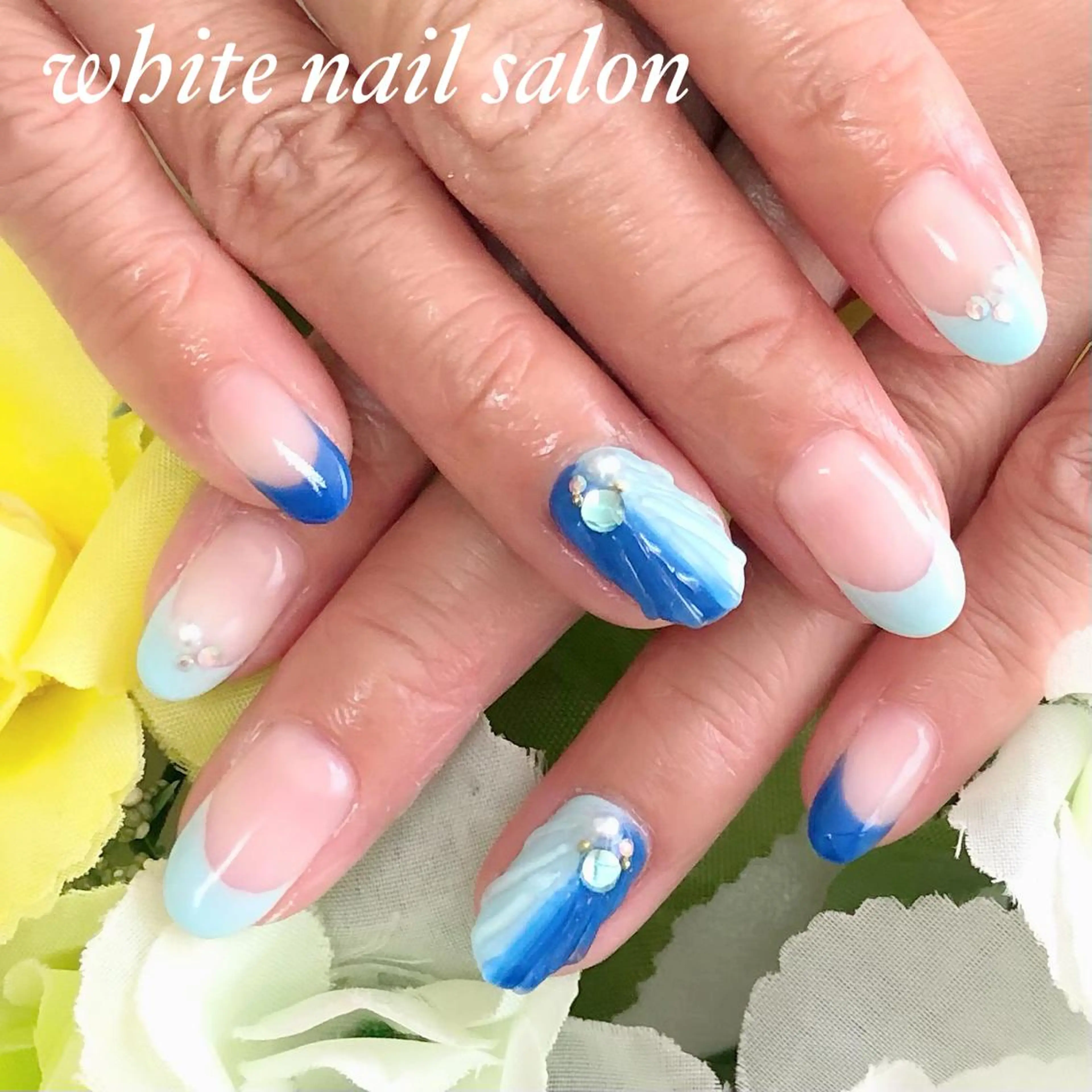 ネイル アートネイル フレンチネイル ジェルネイル ハードジェル 持ち込み ハンドネイル white nail salonのネイルデザイン