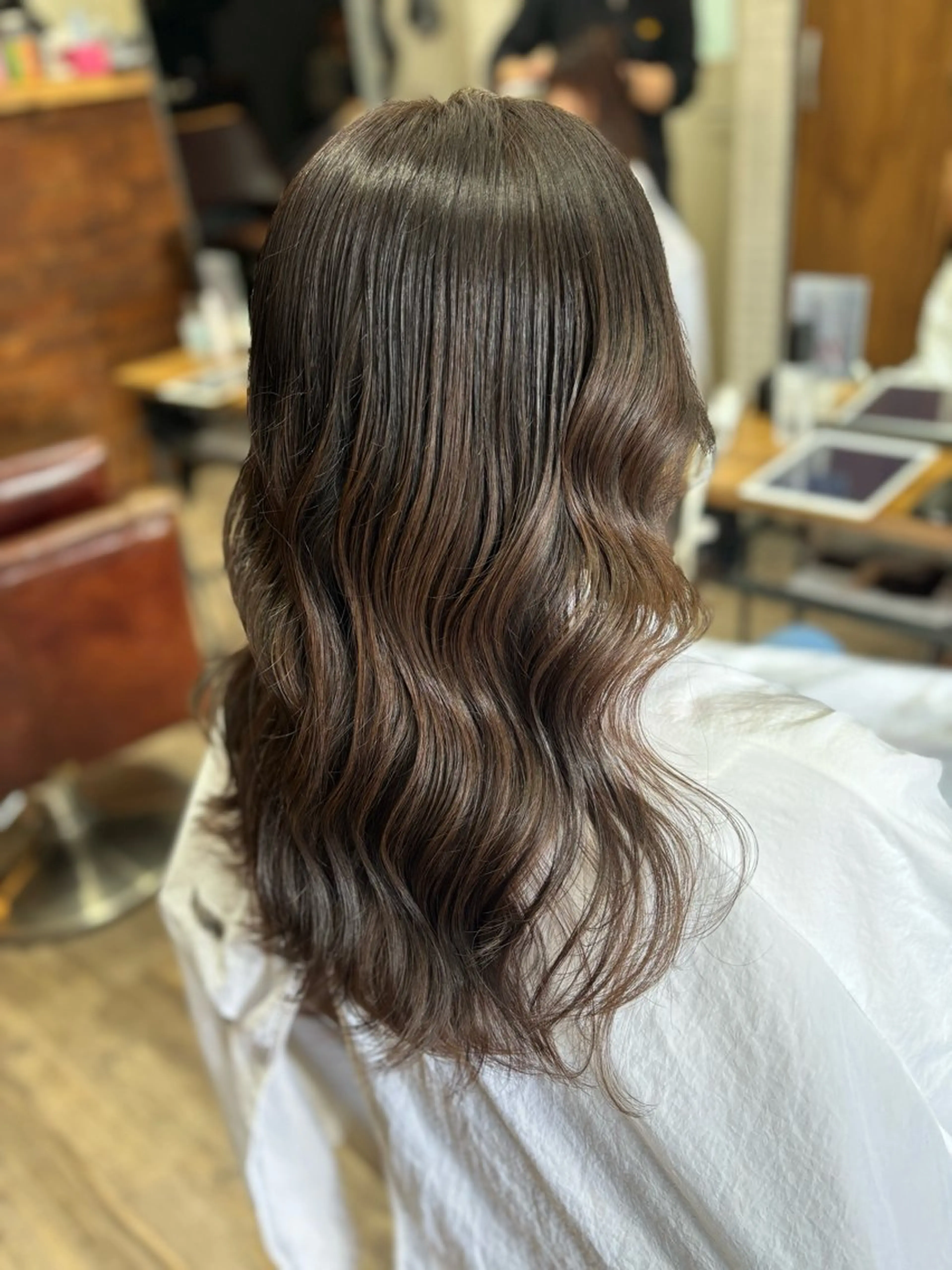 ロング カラー HAIR MAKE Avalon 橋本店所属・💎白髪染めも対応 🙆👌山本明菜のヘアスタイル