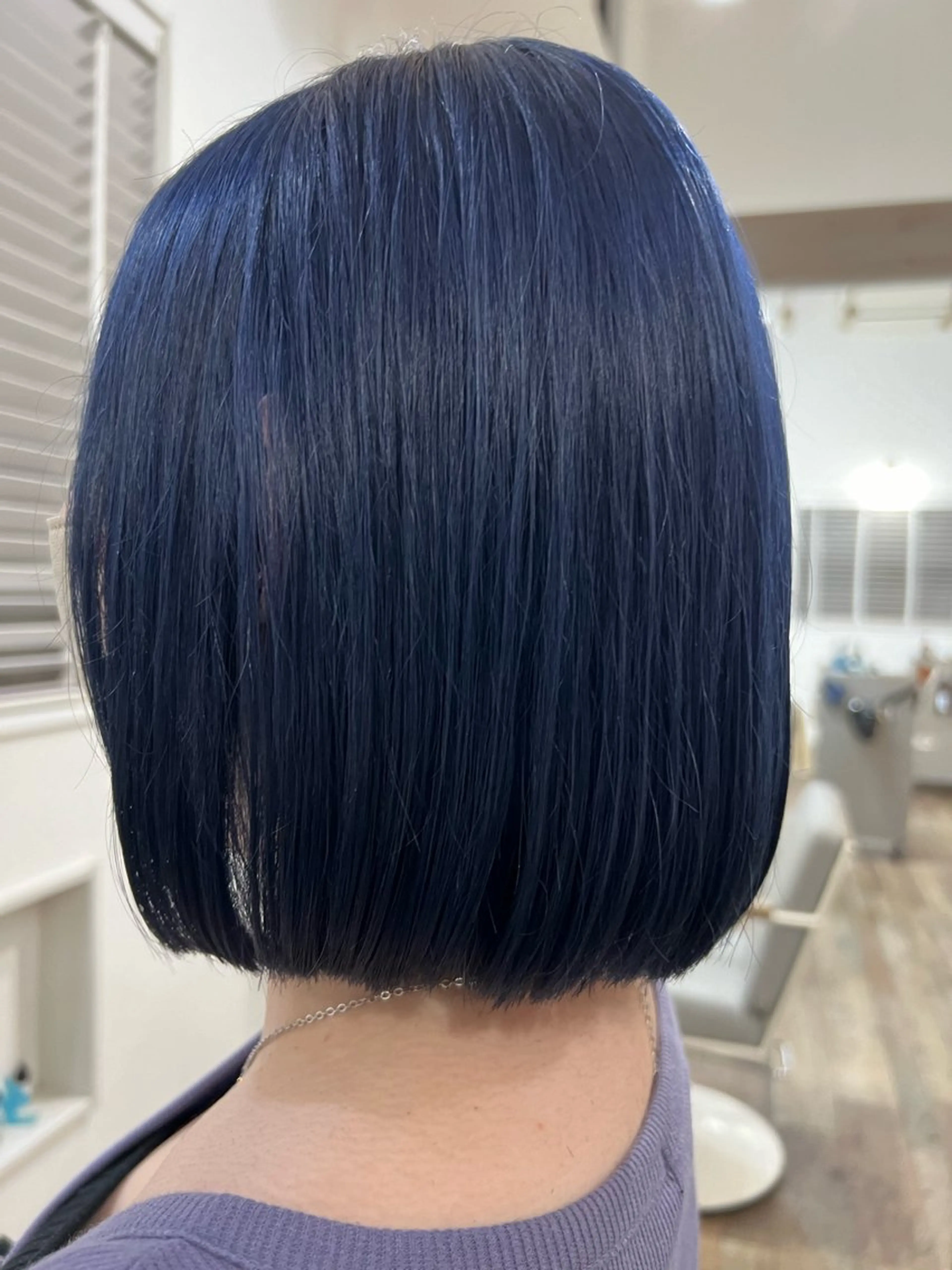 カラー ブリーチ シルバー 似合わせ／ショート 菊田のヘアスタイル