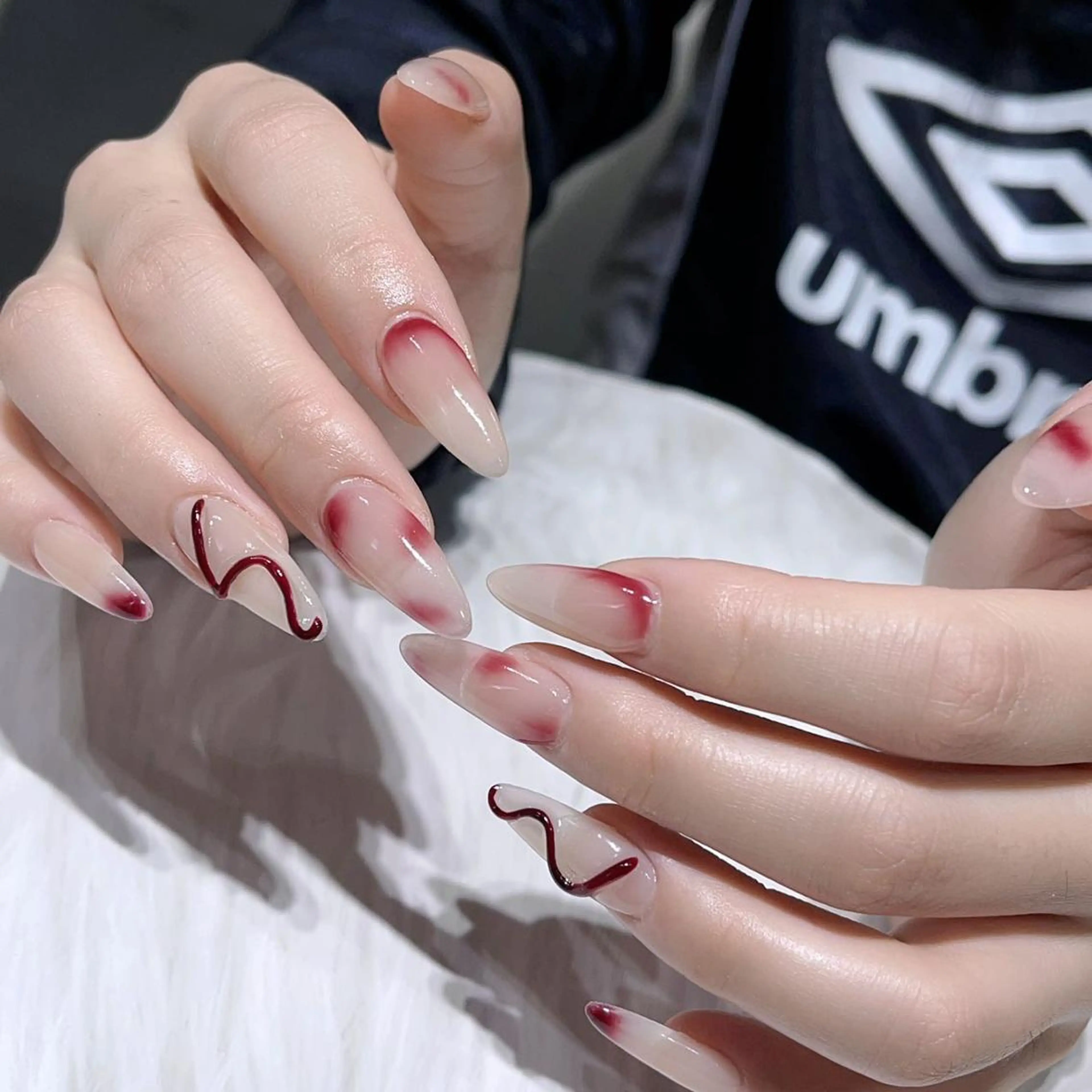 ネイル ハンドネイル Queens momoのネイルデザイン