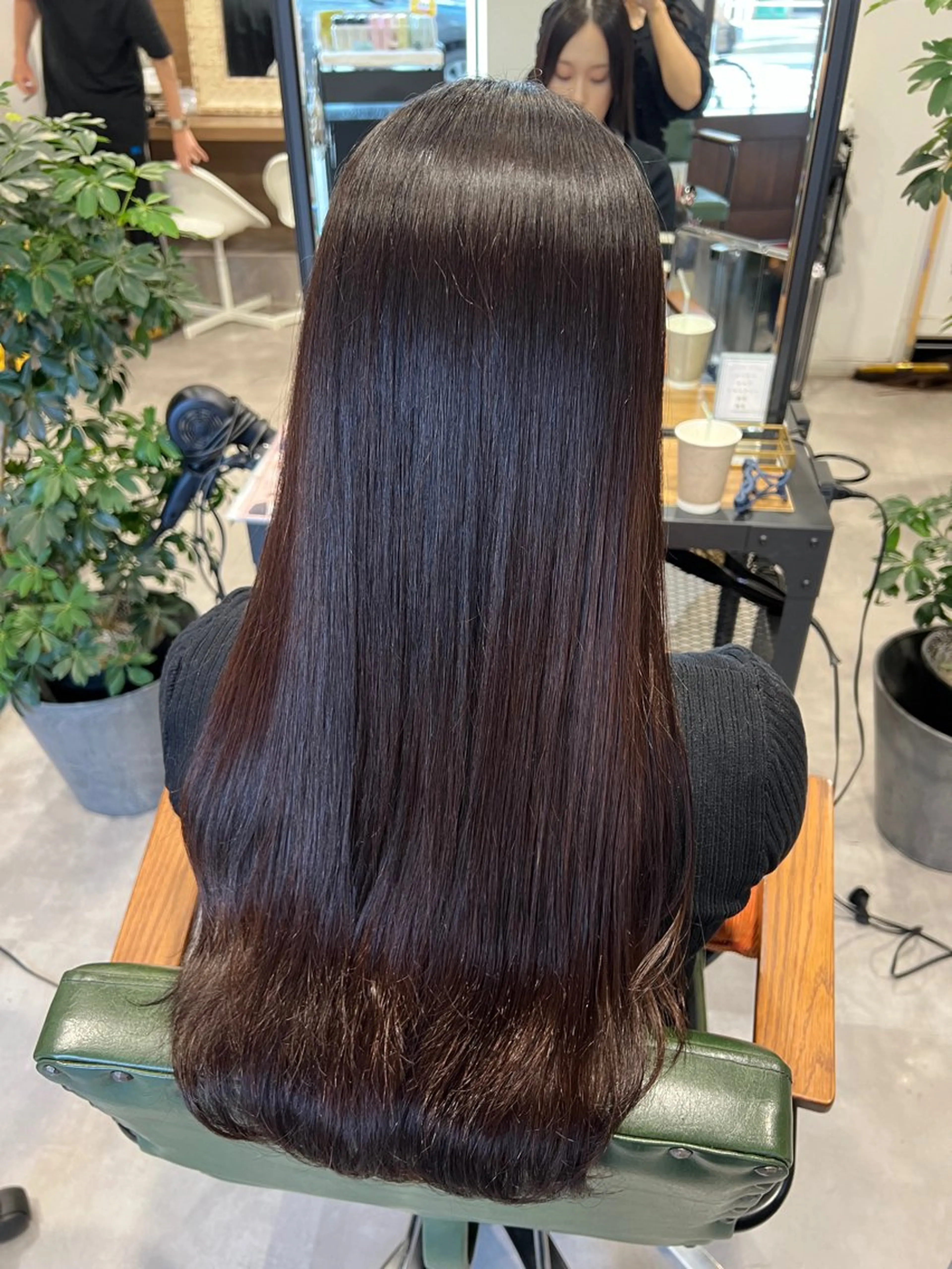 ロング パーマ カット 縮毛矯正 トリートメント 韓国風レイヤー ∕ 大隣 里桜のヘアスタイル