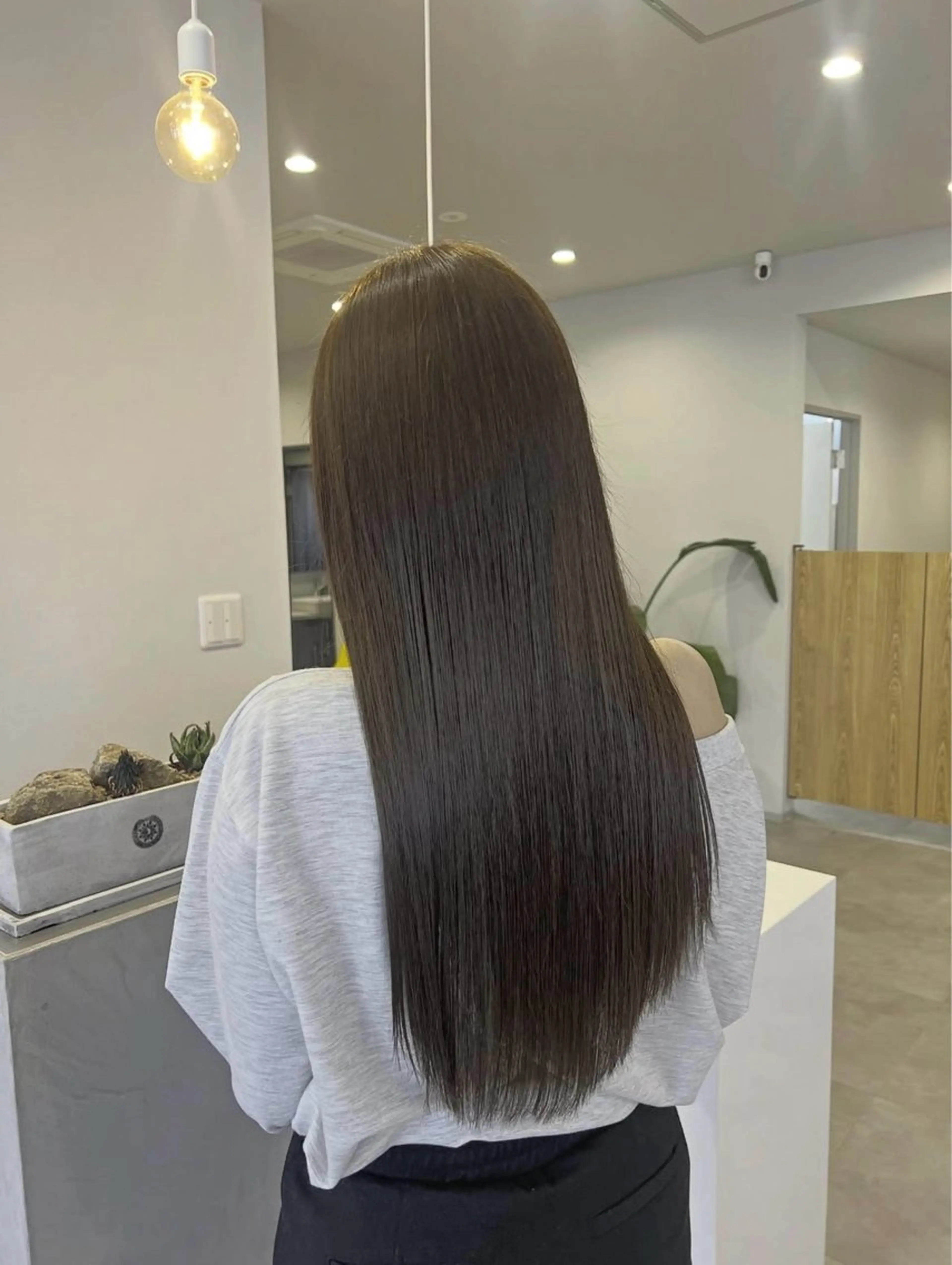 〈さら艶！！〉カット＋カラー＋Aujua4Stepトリートメントの写真