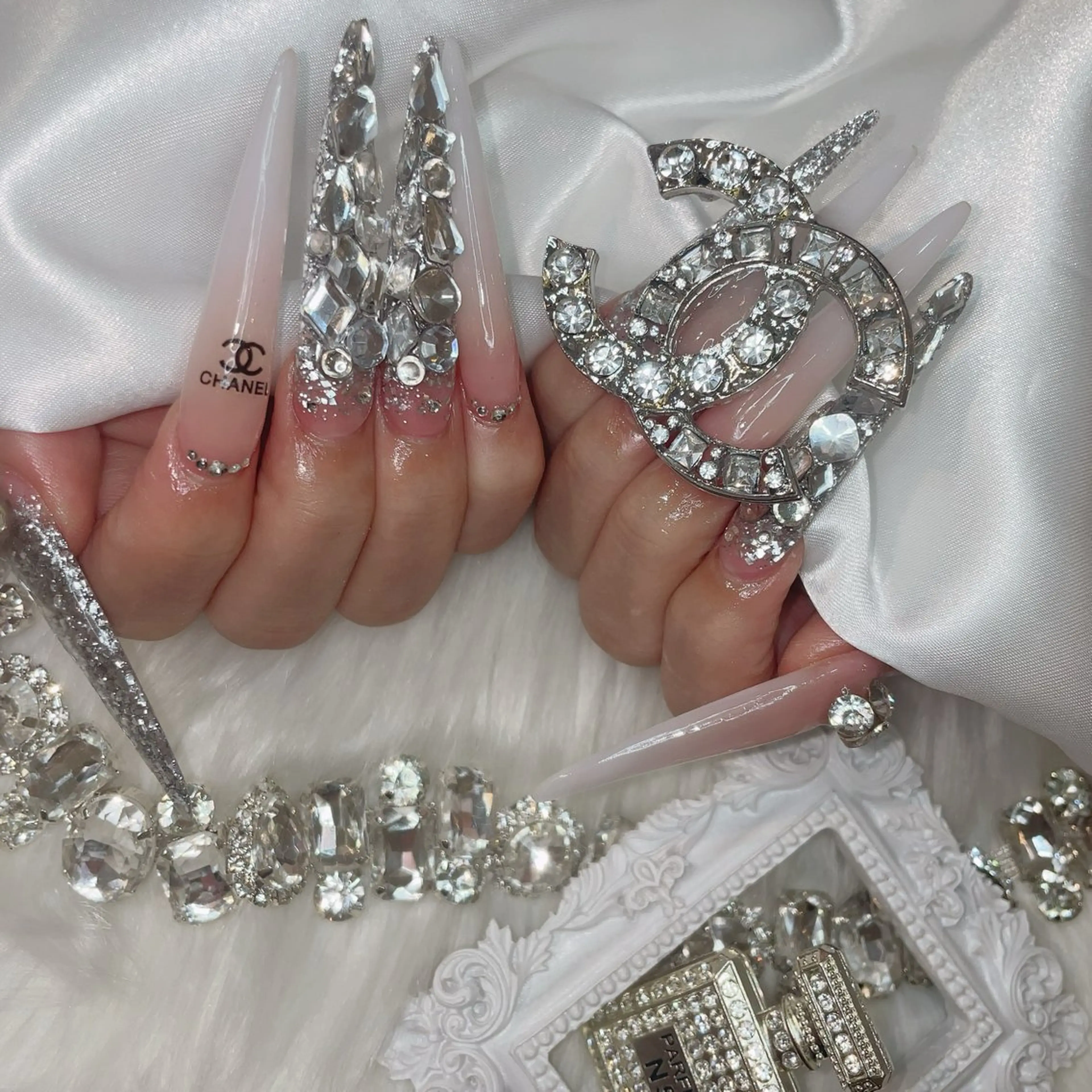 ネイル MADIA大和所属・KUMI💛 MADIAのネイルデザイン