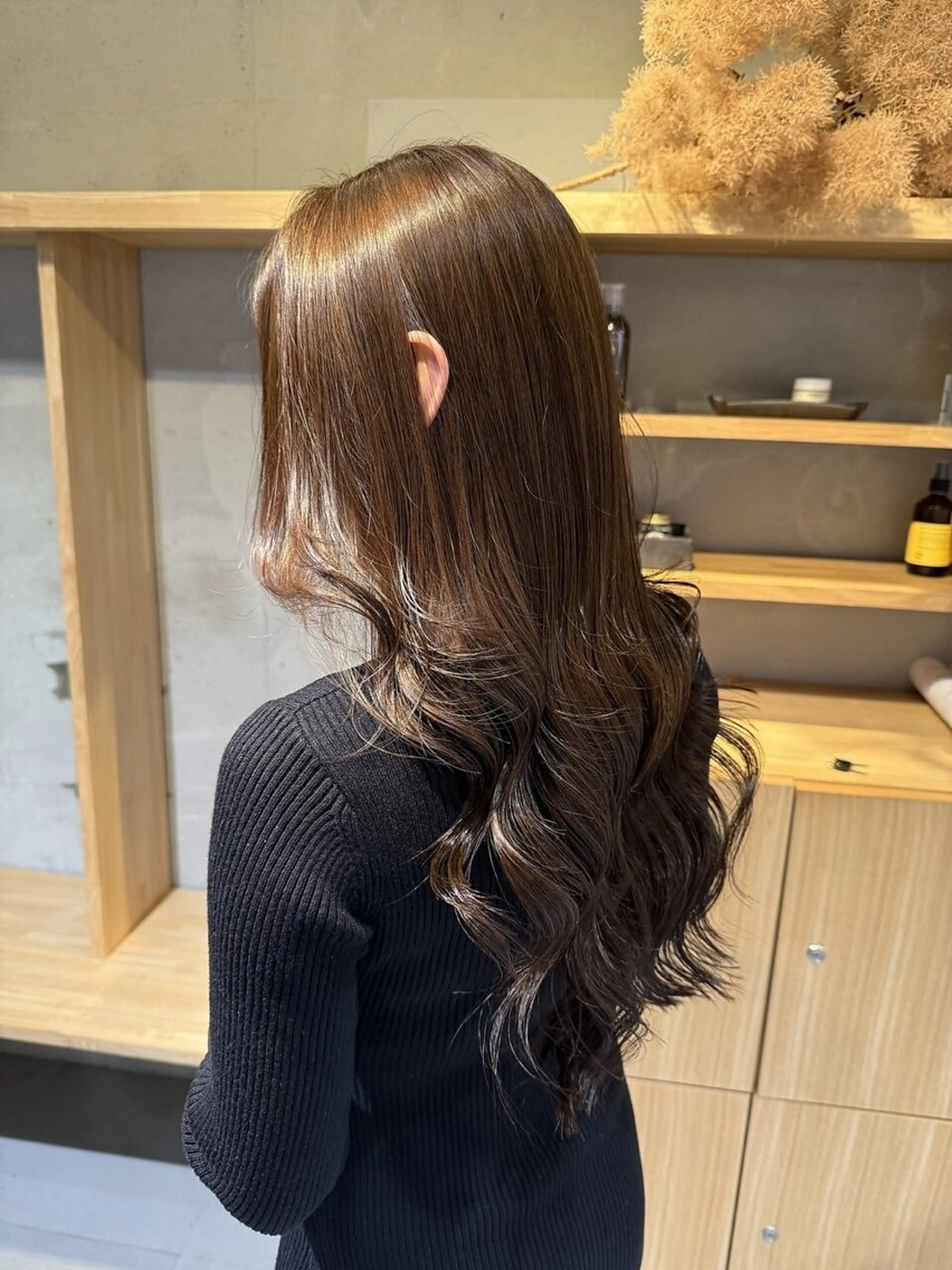 ロング Ashe　oleng所属・オモヤ ウタノのヘアスタイル