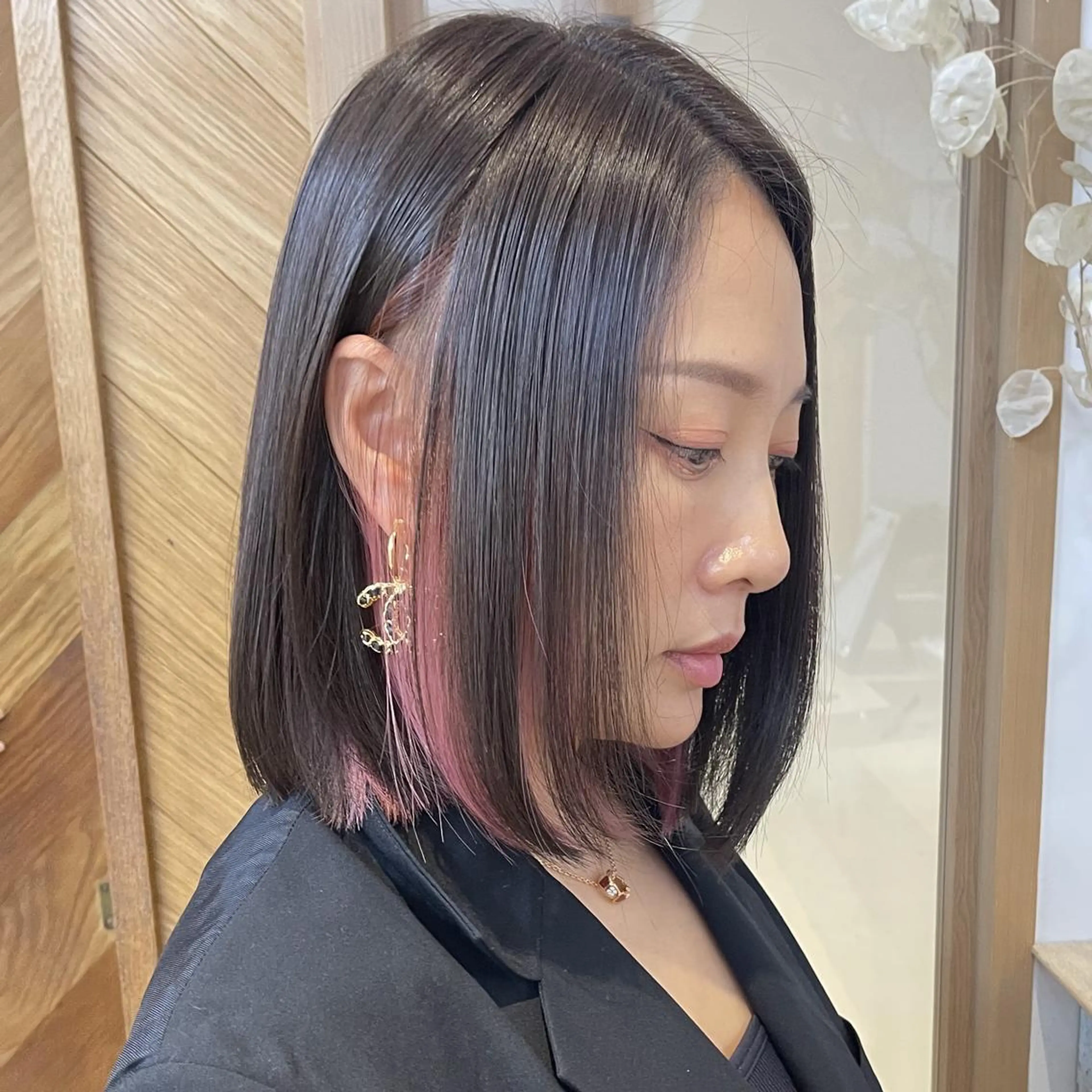 レディースロング(胸上）〜ボブ（ショートNG)カット​＋ワンカラーの写真