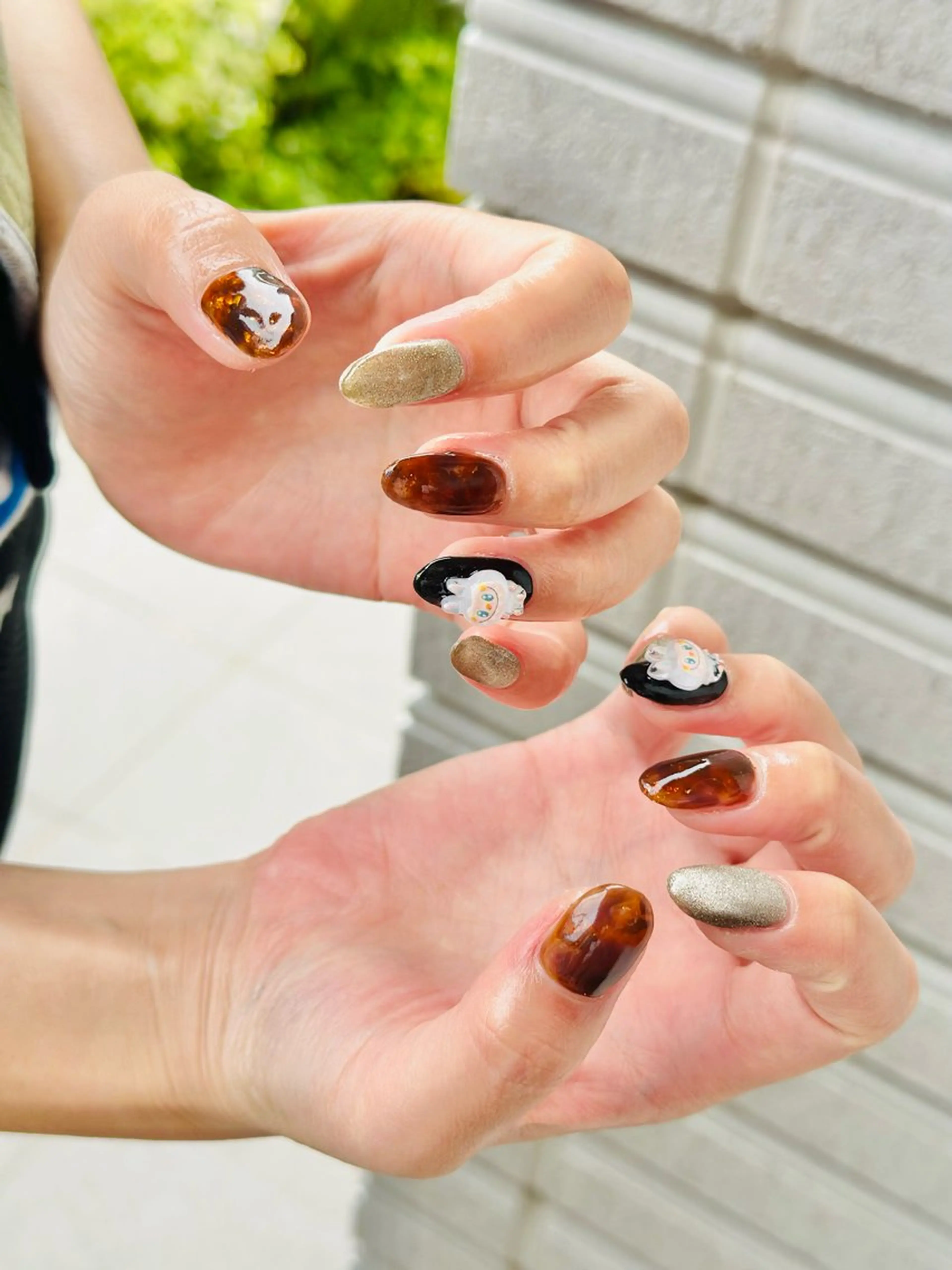 ネイル べっ甲ネイル 持ち込み nailsalon oluoluのネイルデザイン