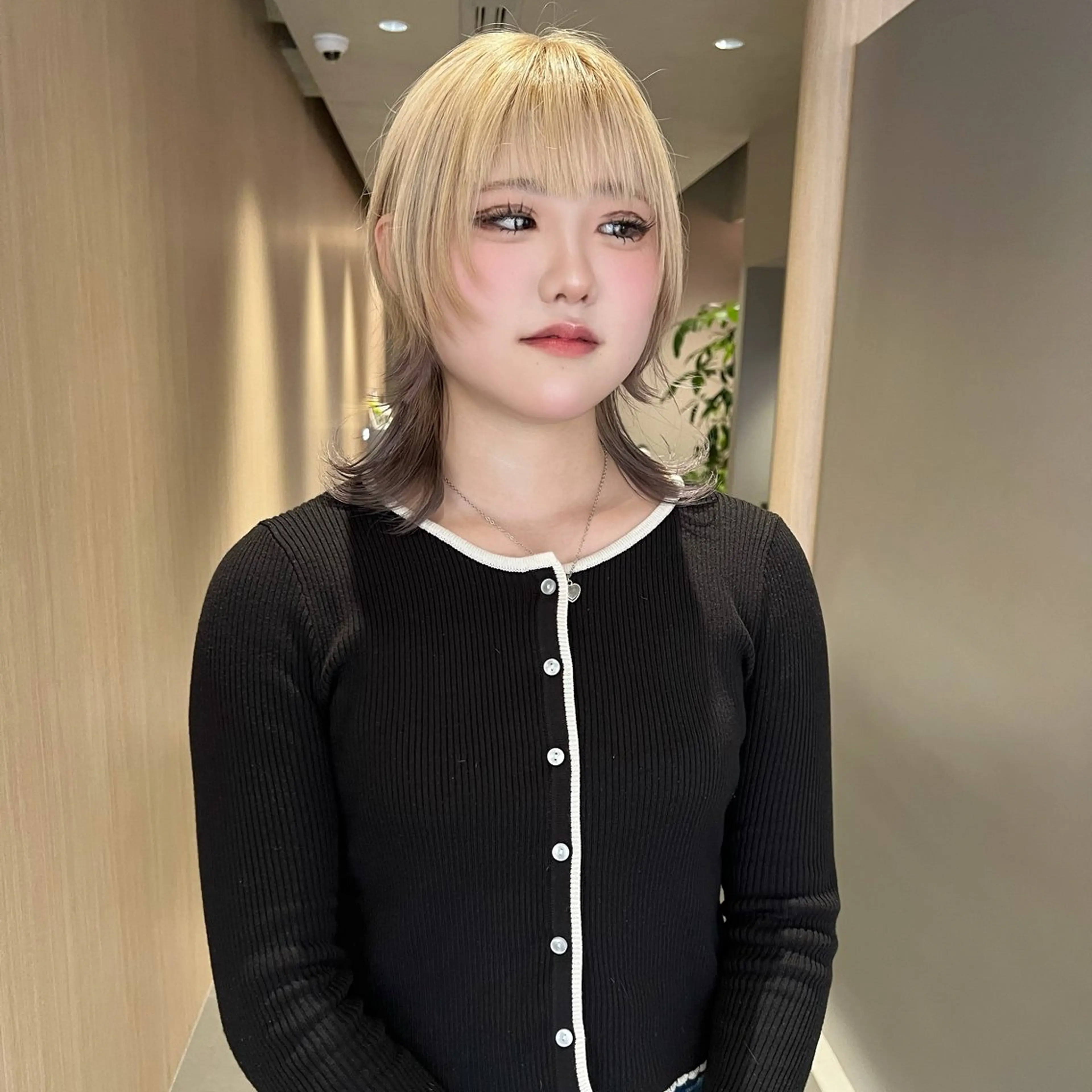 ミディアム カット ヘアカラー 🐺立川のウルフ屋 さん🐺おかみ🐺のヘアスタイル