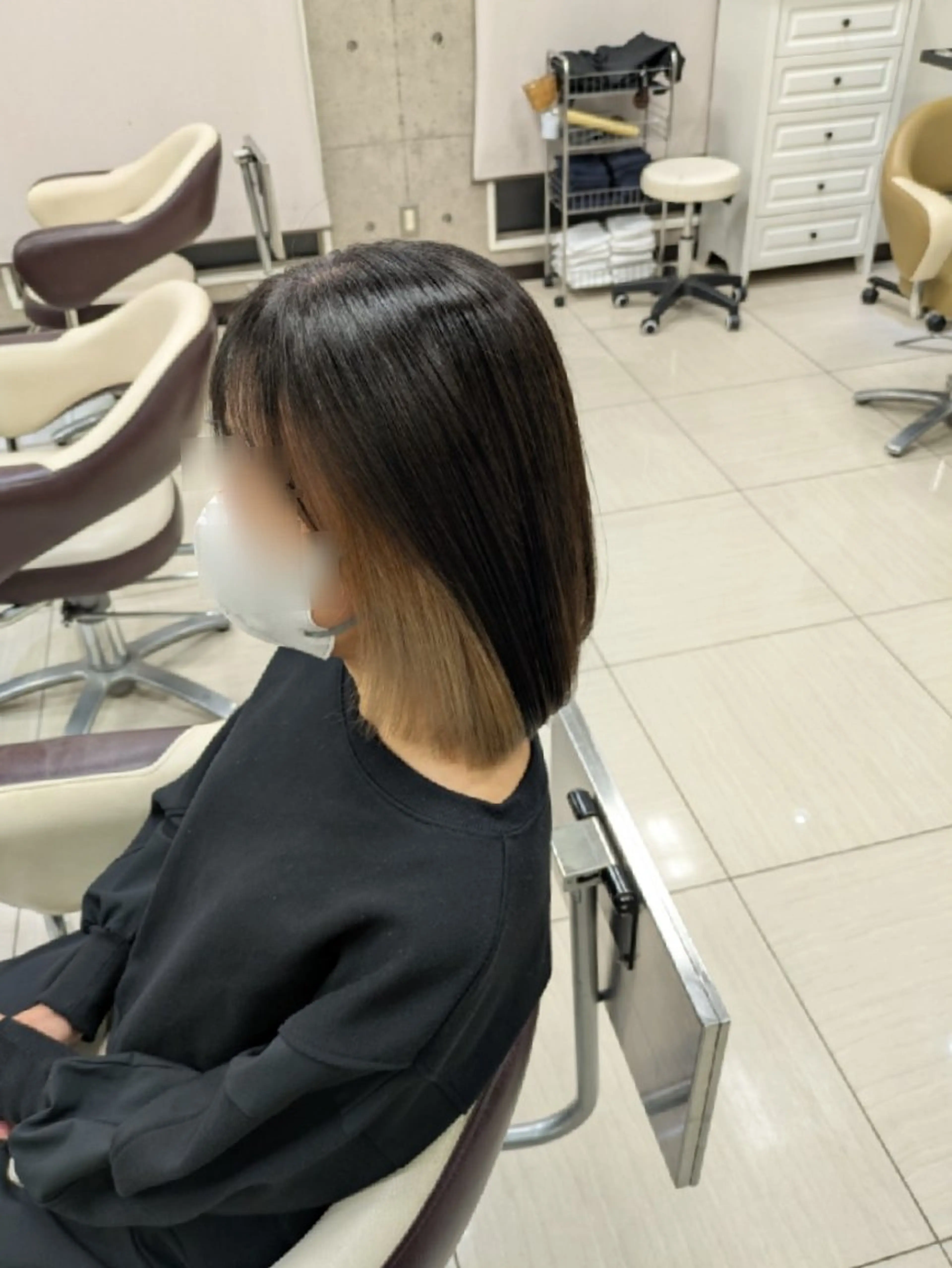 ヘアカラー 小林 凜のヘアスタイル