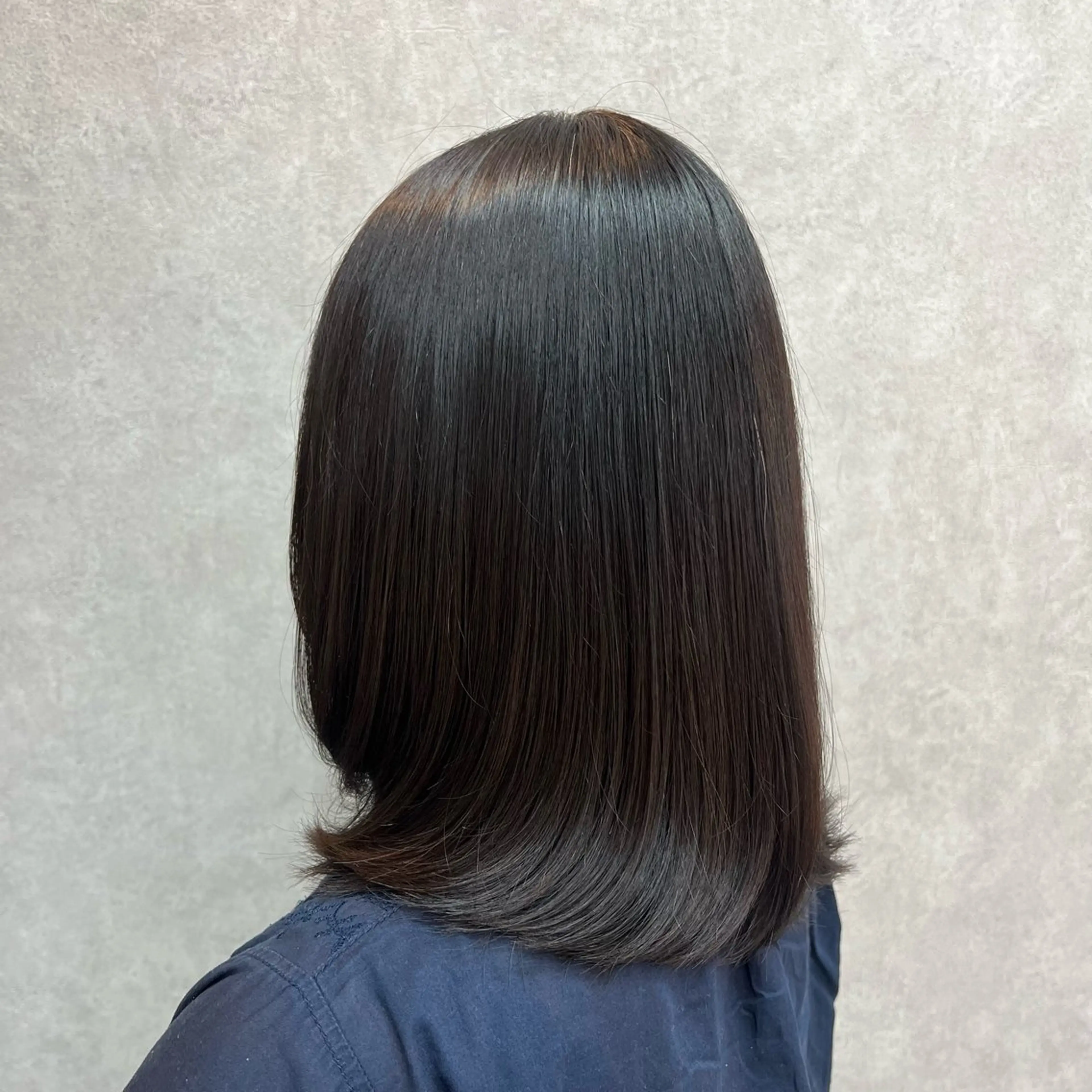 ミディアム 縮毛矯正 松本 心雪🌱‬のヘアスタイル