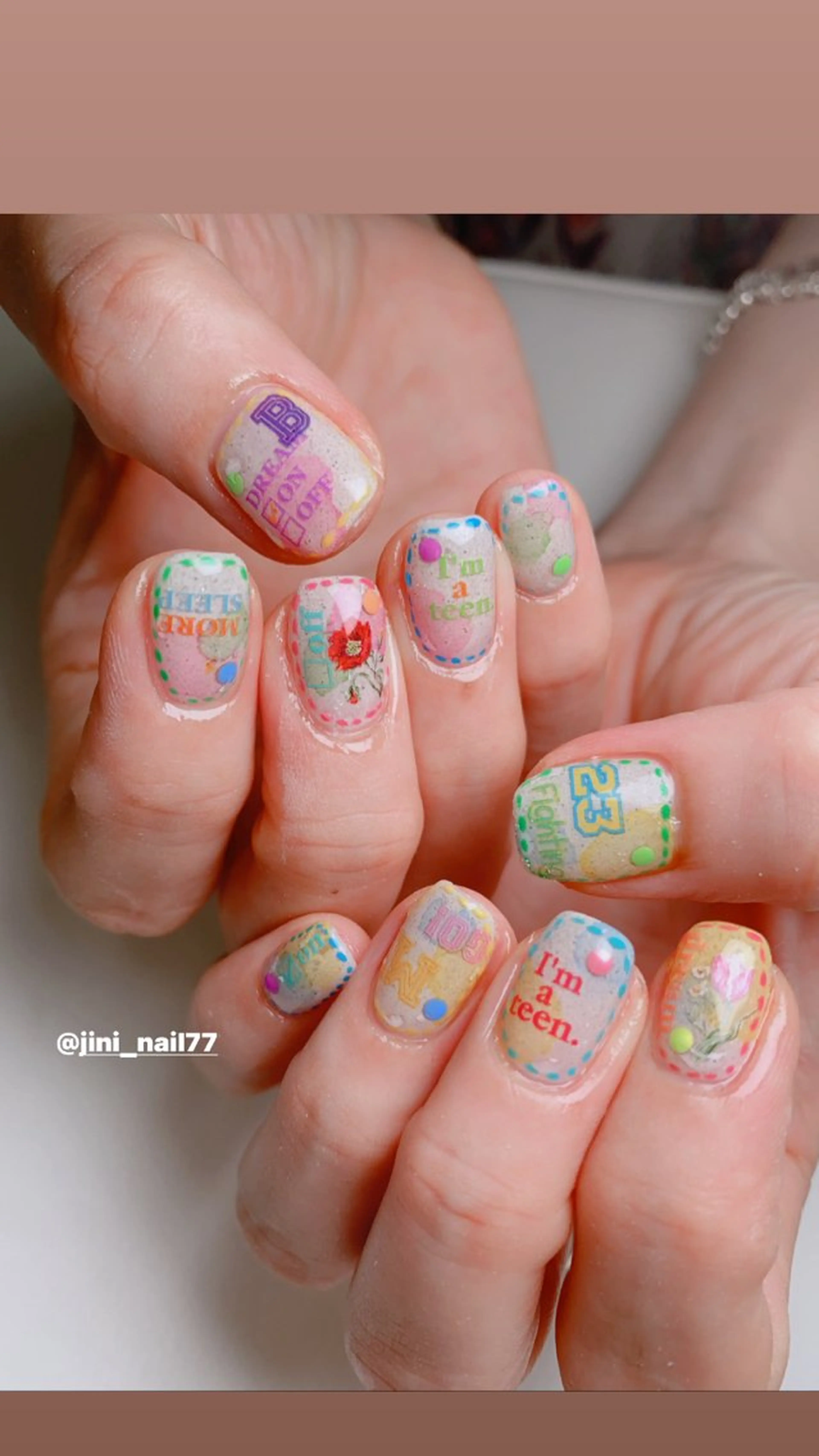 ネイル JINI NAIL所属・ジニ ネイルのネイルデザイン