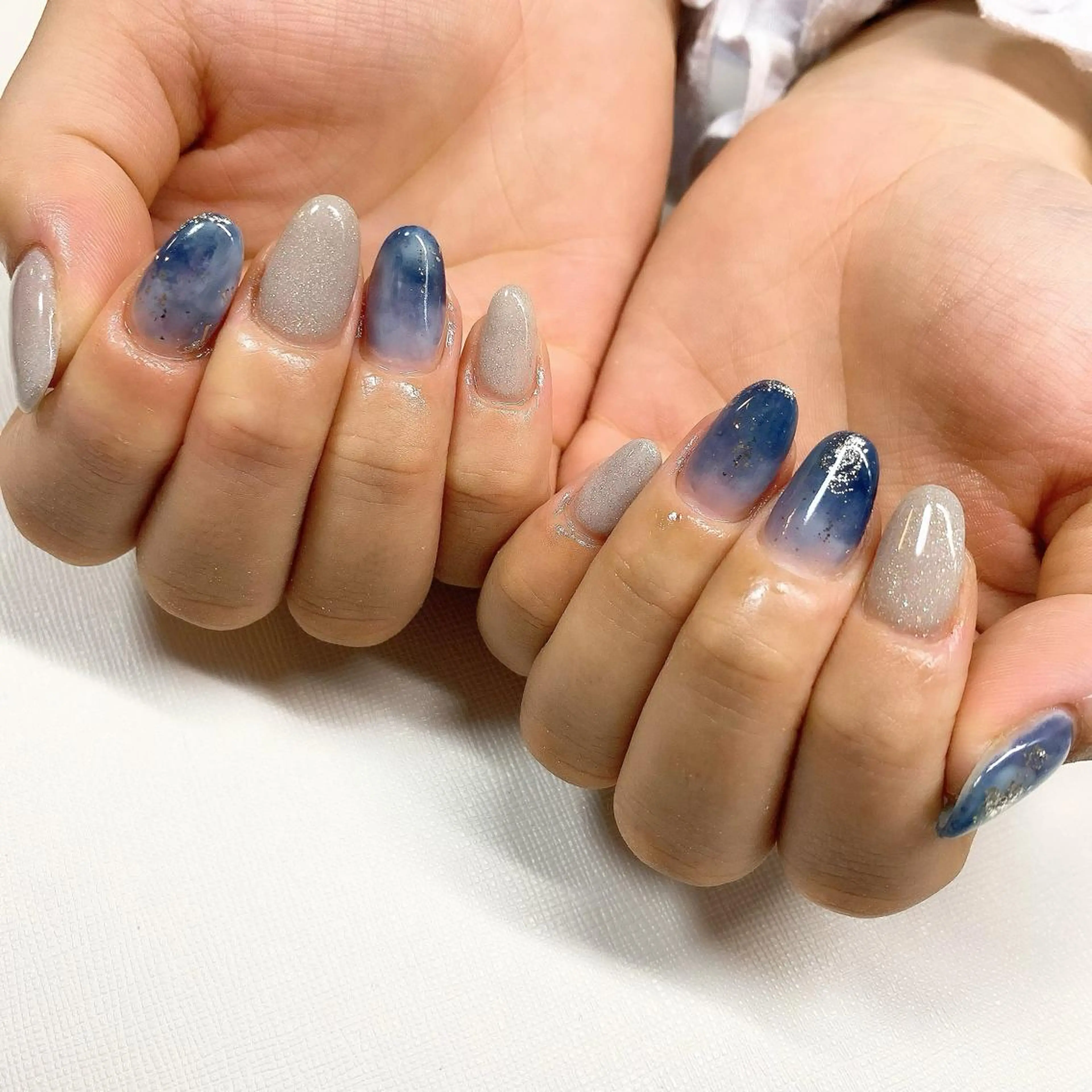 ネイル ニュアンスネイル ハンドネイル vivi nailのネイルデザイン