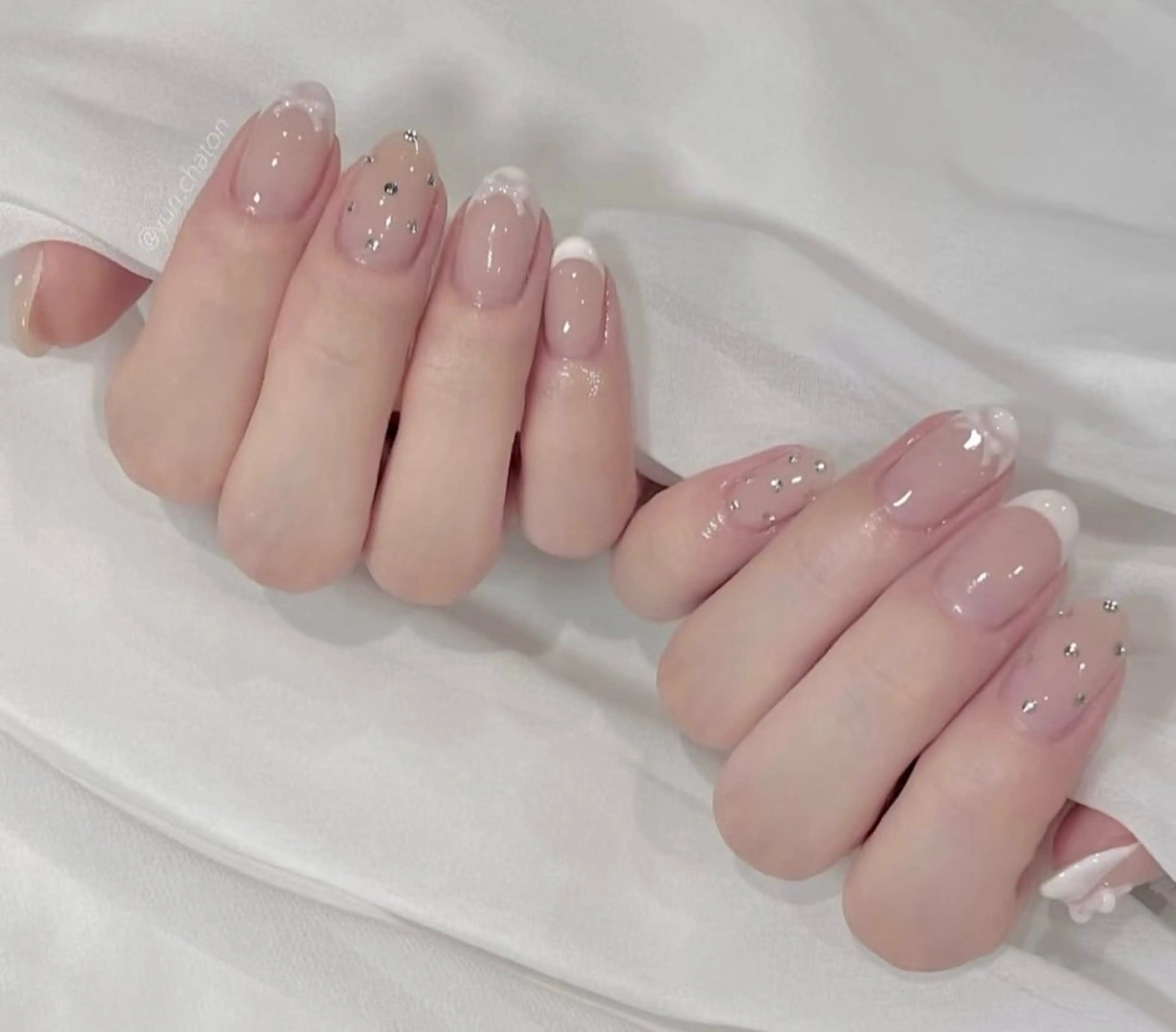 ネイル 高木 維麗絲のネイルデザイン