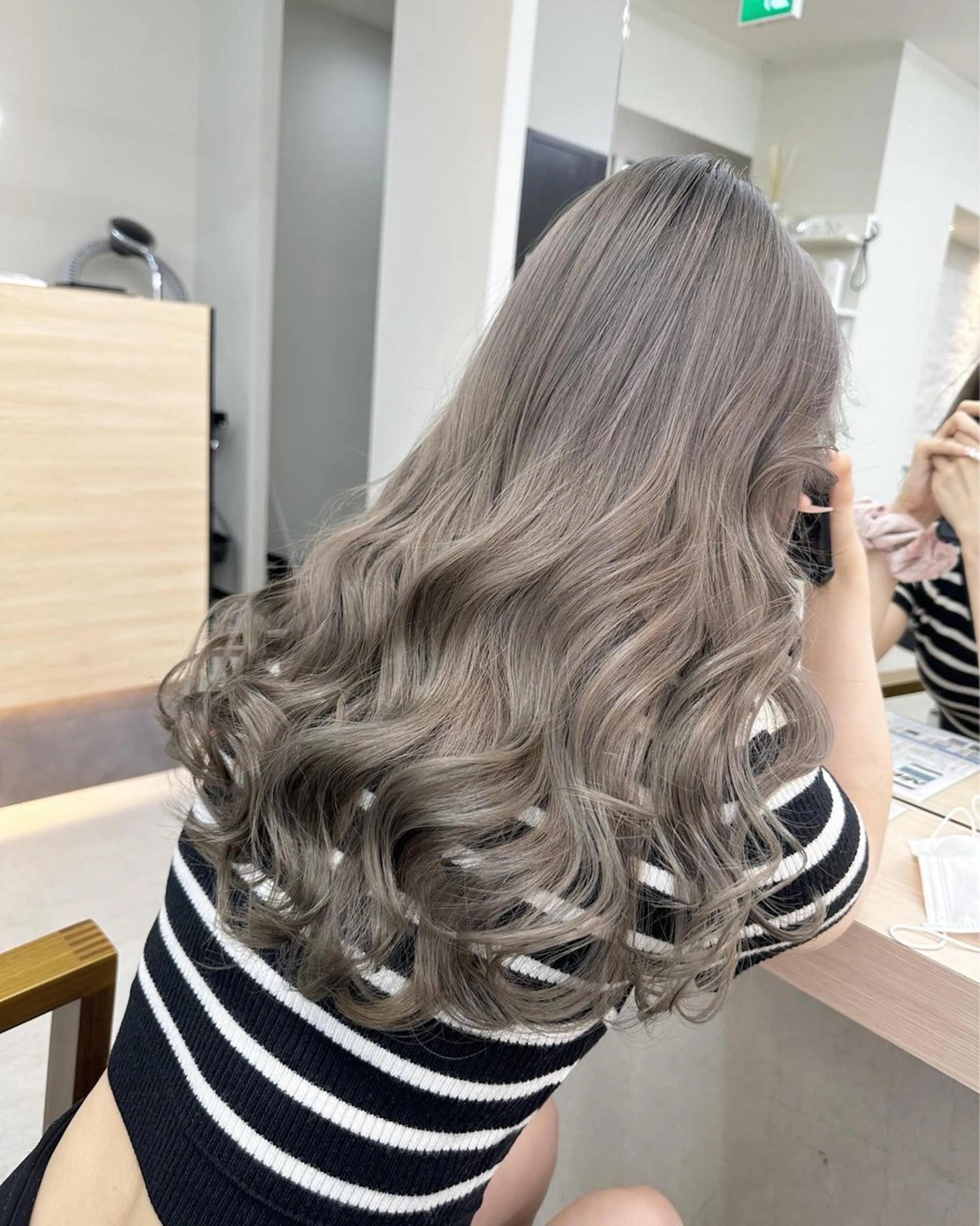 ロング カラー ヘアカラー トリートメント 𝐑𝐲𝐮𝐤𝐢 【店長】ALEAPのヘアスタイル