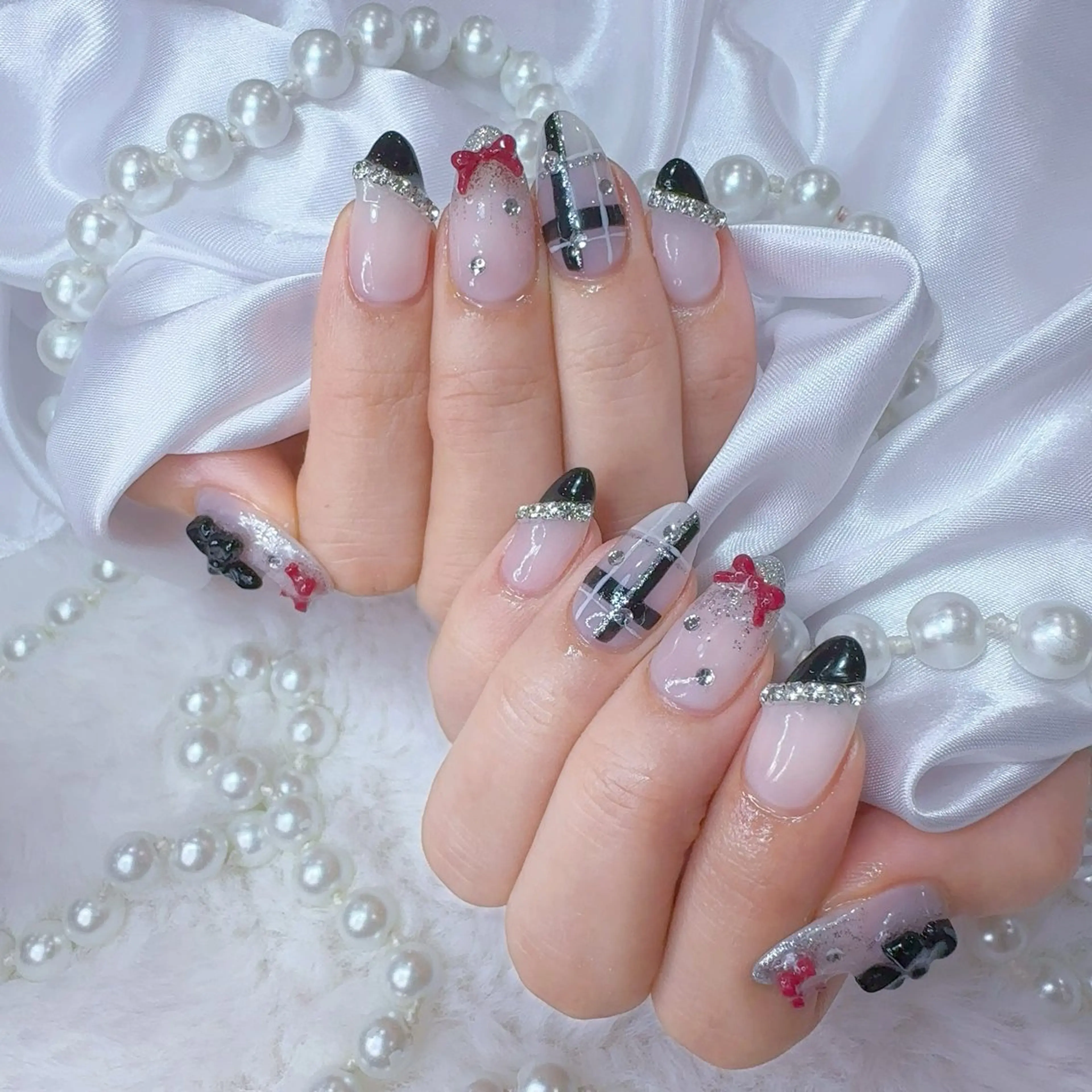 ネイル ハンドネイル You&Me Mikotoのネイルデザイン