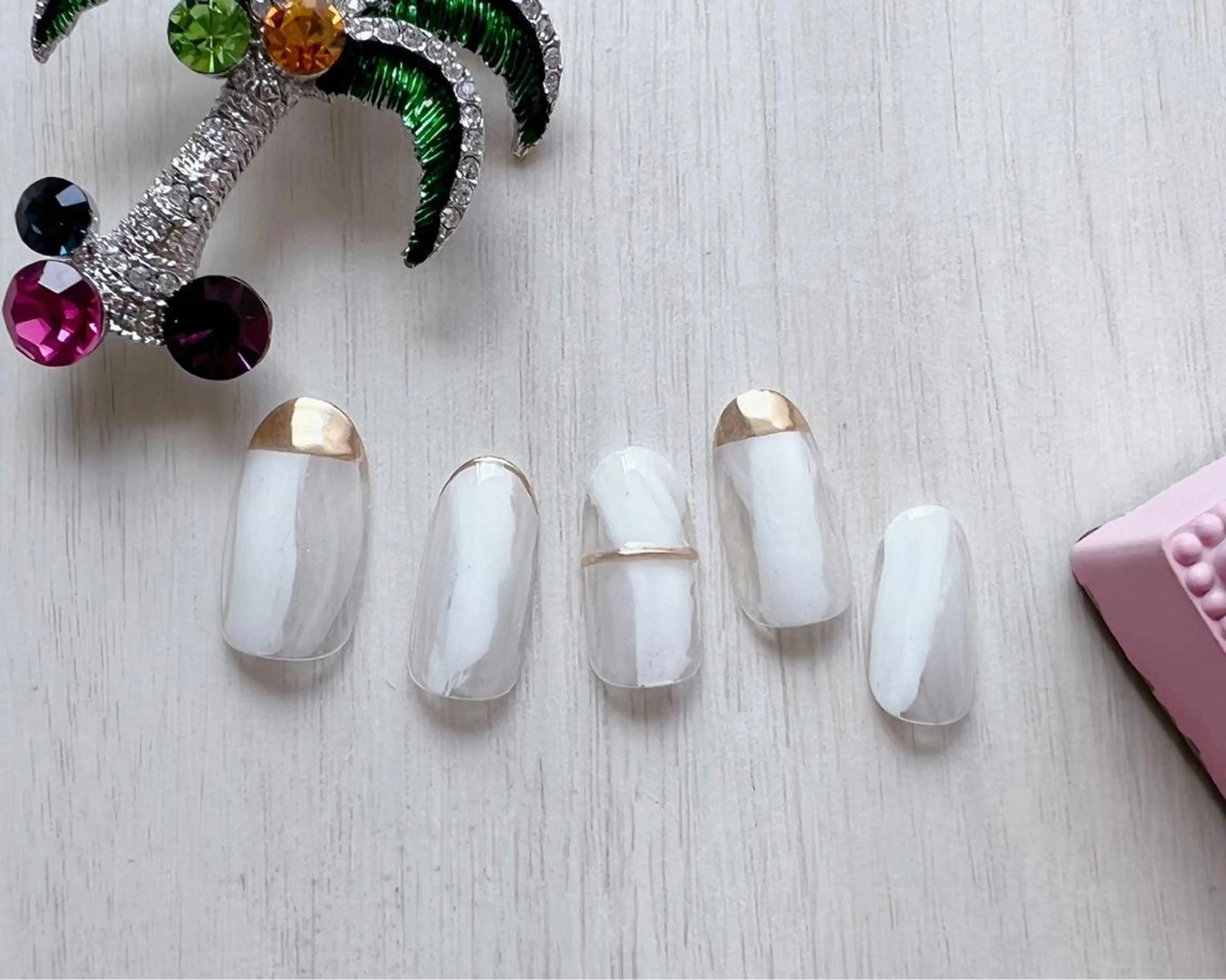 ネイル トップネイリスト Ribbon立川店のネイルデザイン