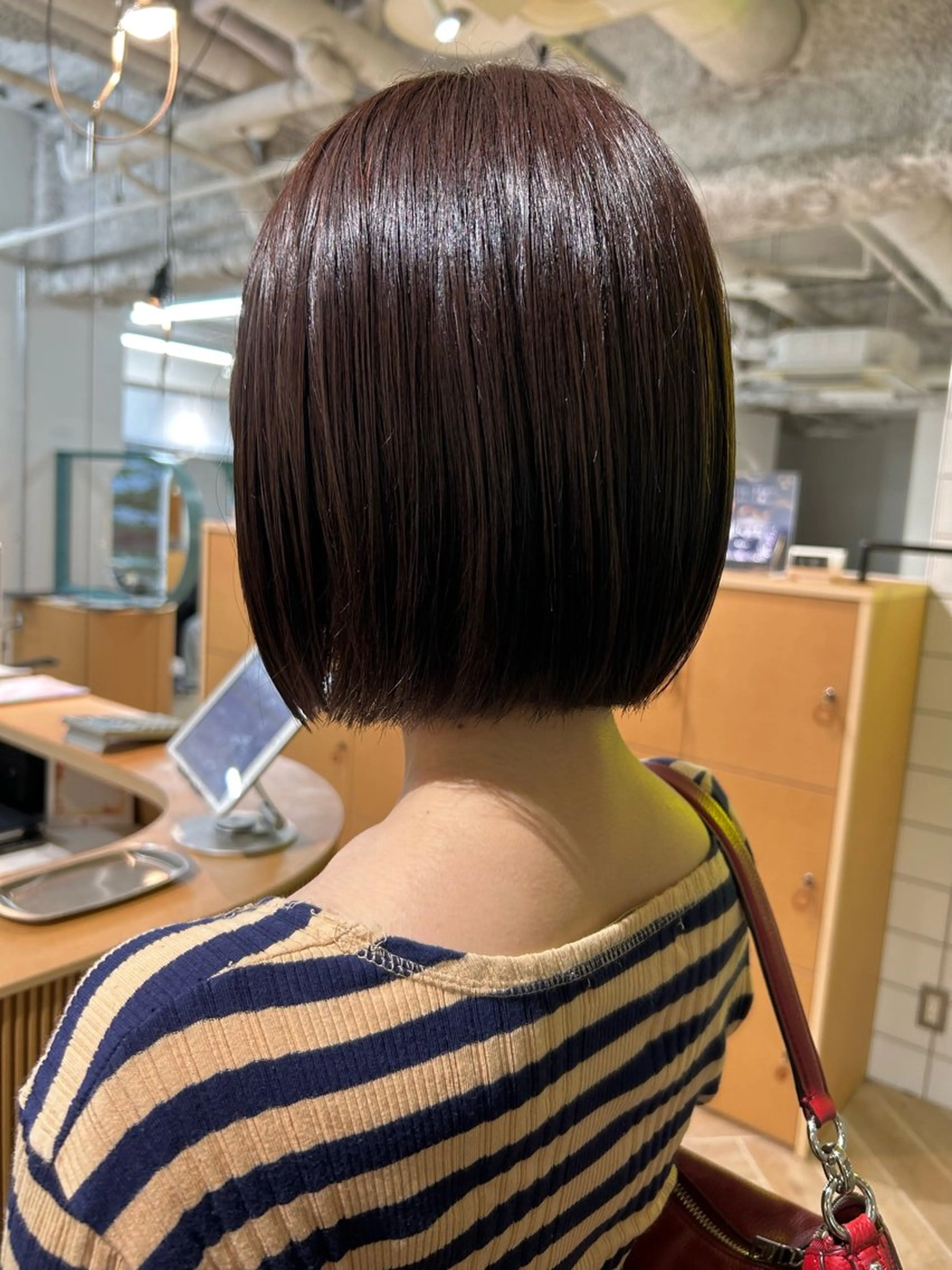 ミディアム カラー カット ヘアカラー トリートメント ベージュ/ダブルカラ ー/新潟駅/青柳萌果のヘアスタイル
