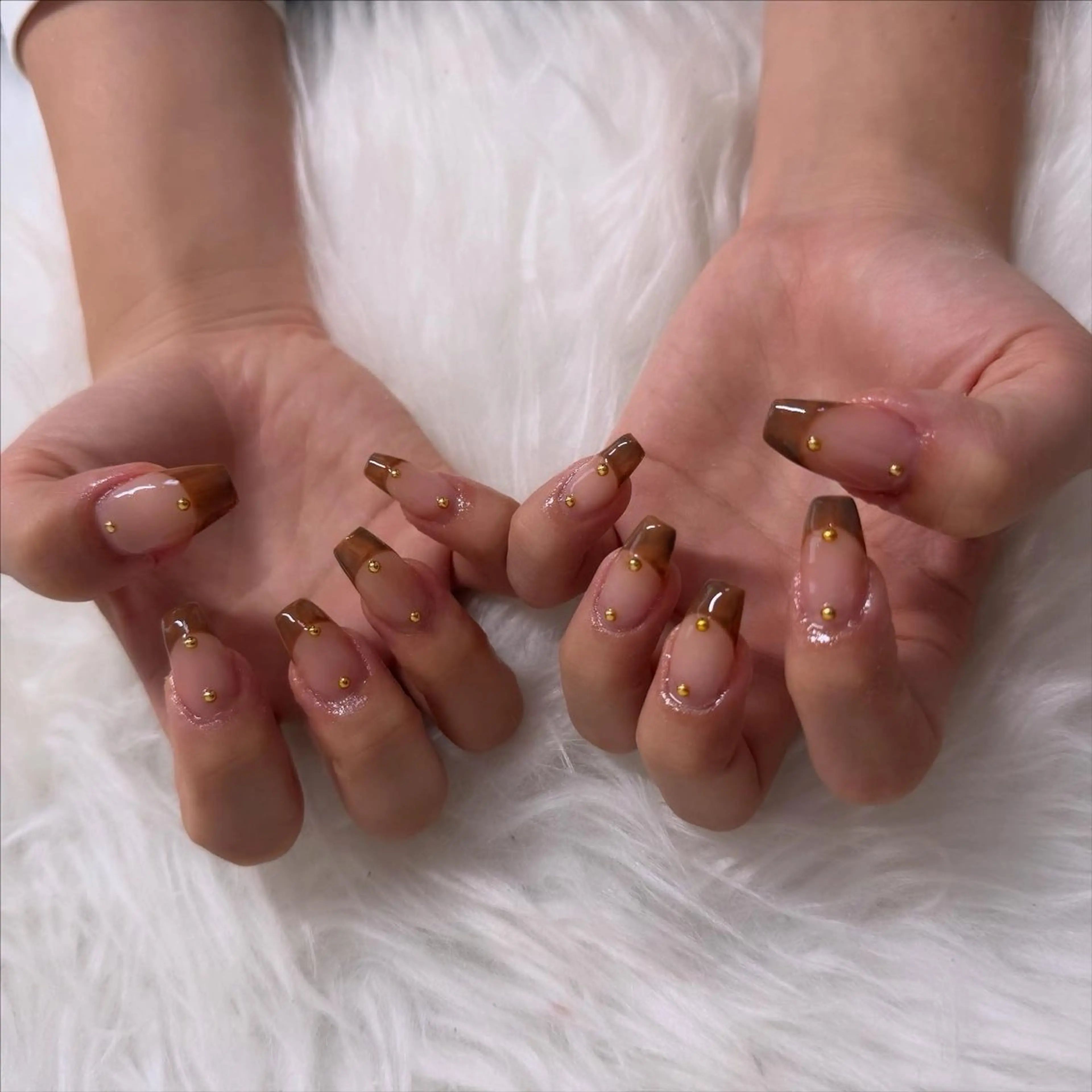 ミディアム ハンドネイル mao .のネイルデザイン