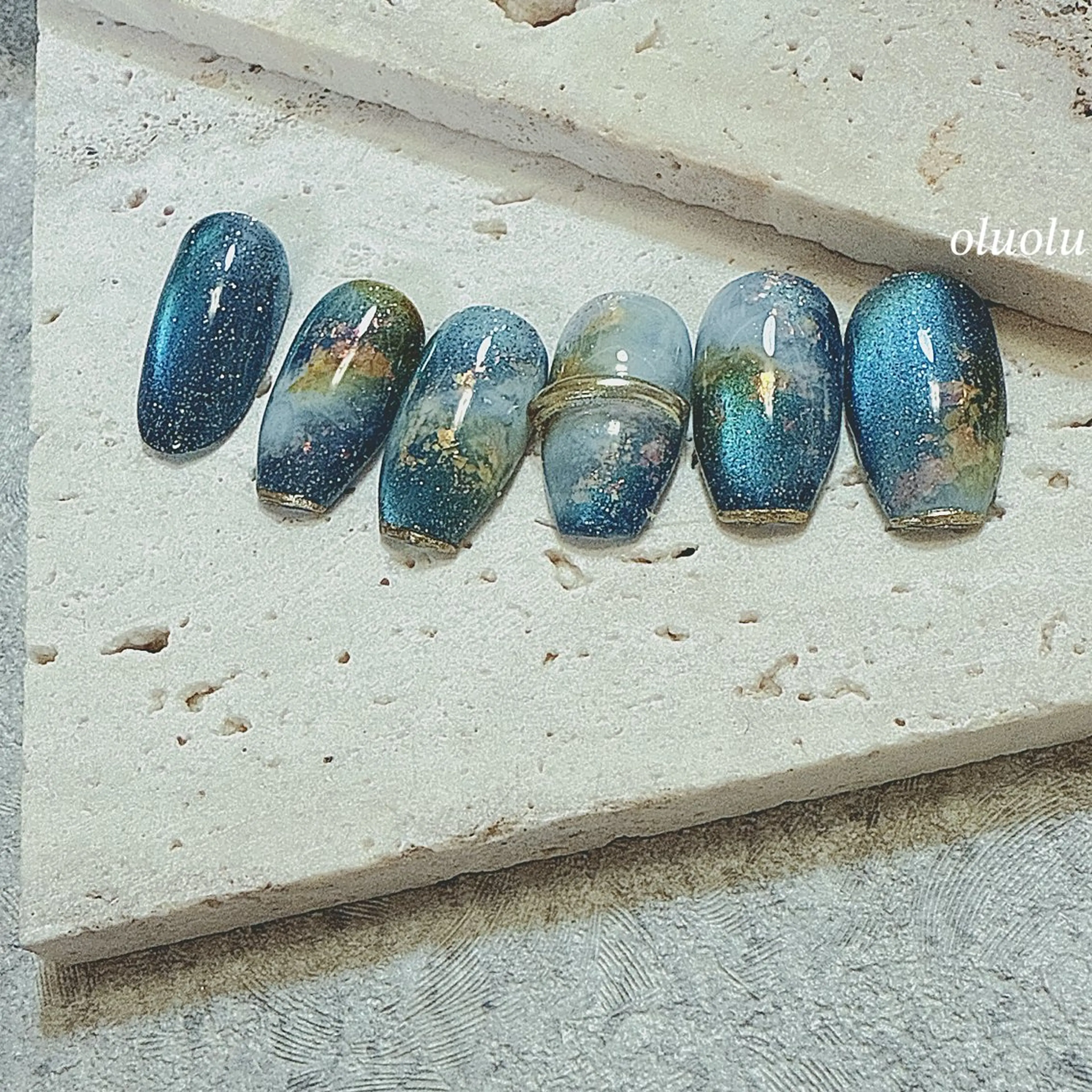 ネイル アートネイル フラッシュネイル ジェルネイル キラキラネイル マグネットネイル ハンドネイル 大村 紬華のネイルデザイン