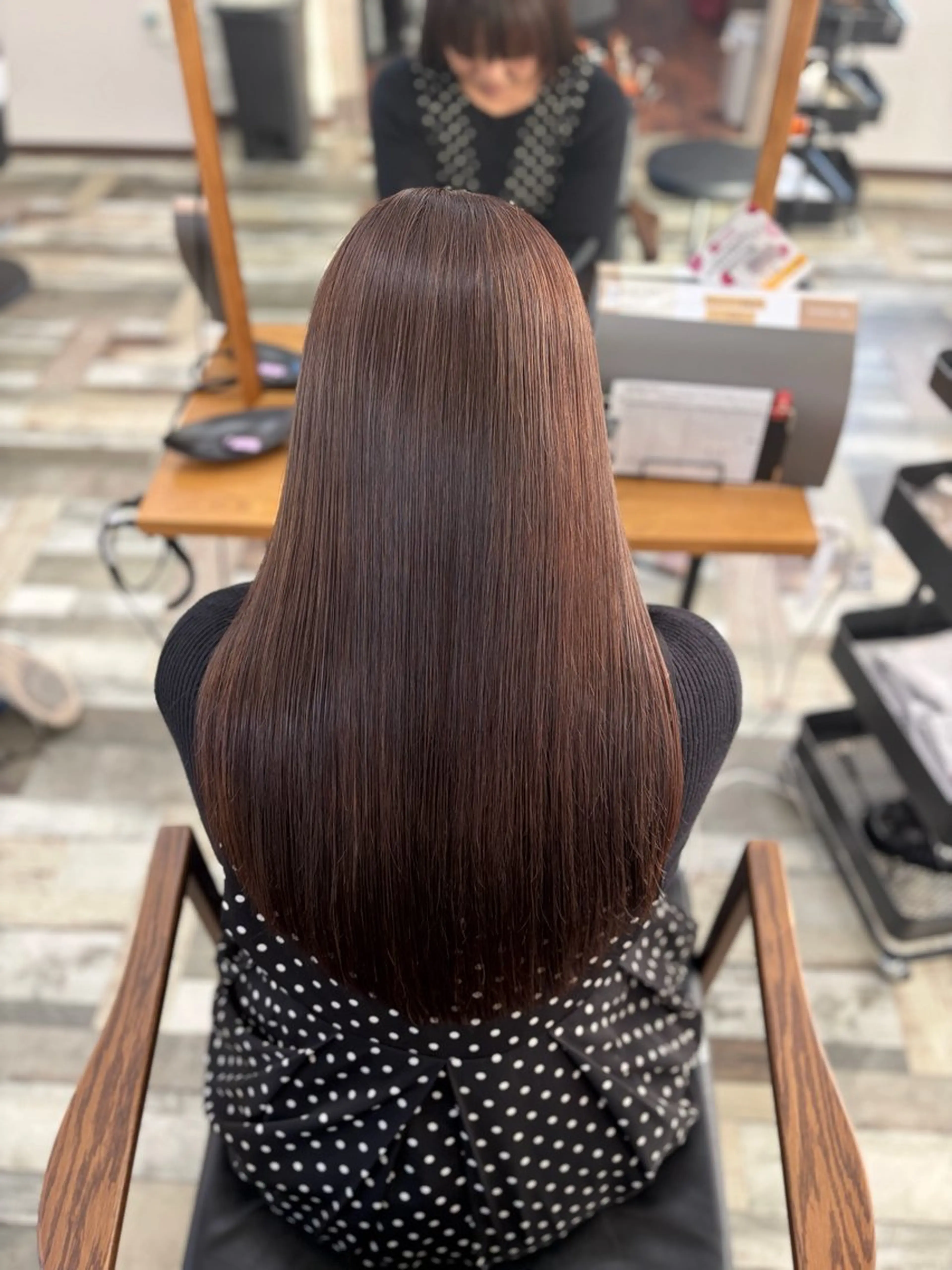 ロング カット 縮毛矯正 トリートメント 小澤 日菜のヘアスタイル